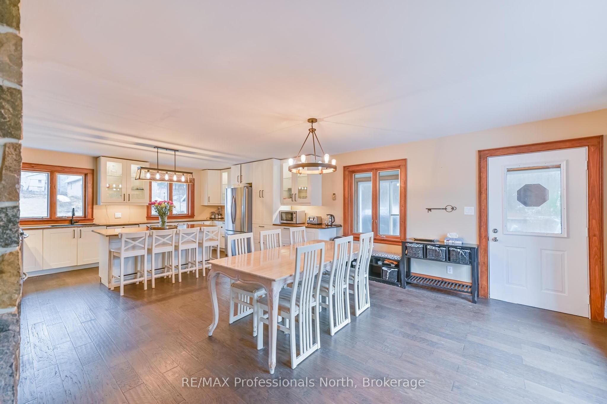 2481 North Shore Road, Algonquin Highlands, ON K0M 1S0 photo 3