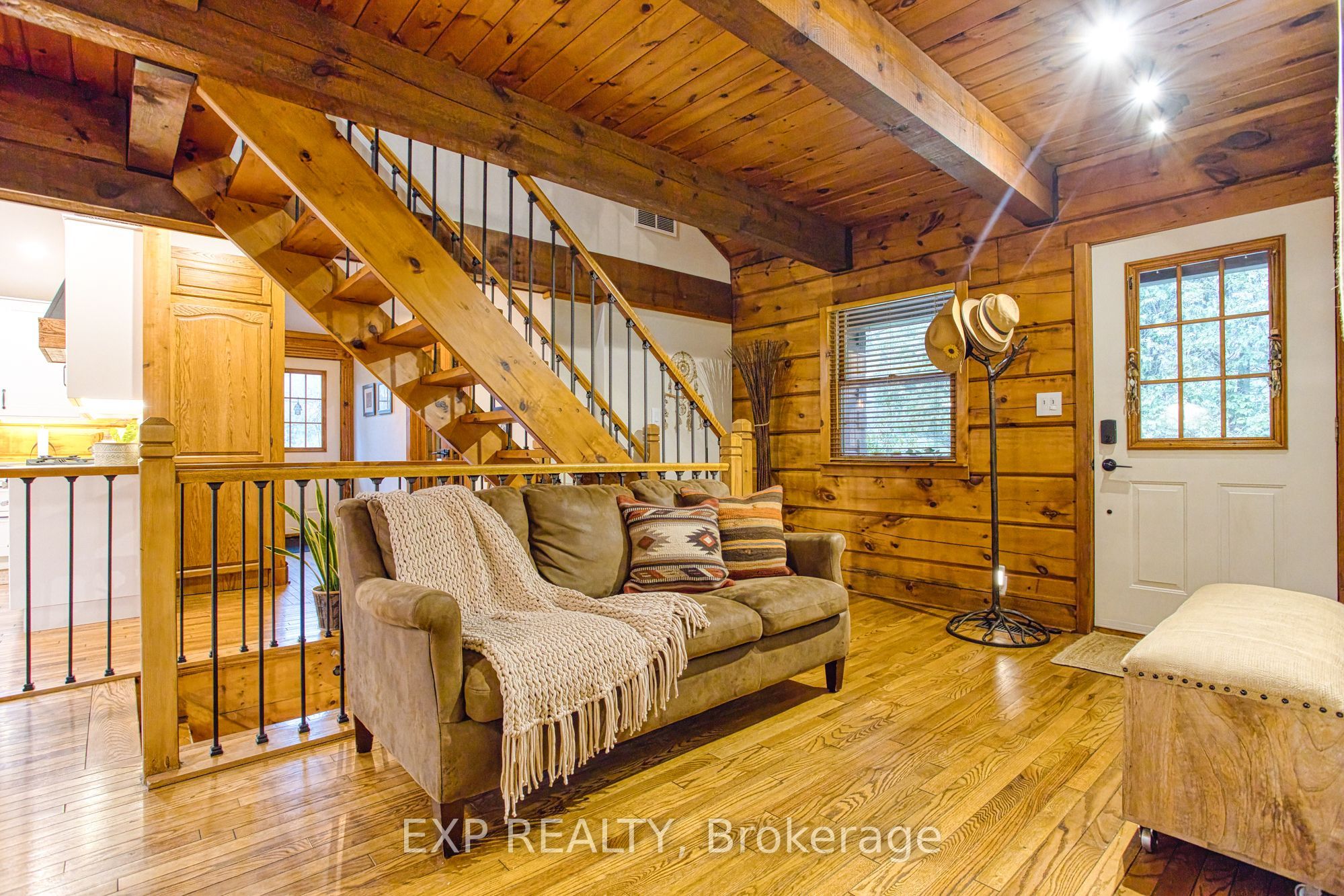 1970 Hollow Road, Thorold, ON L2V 5H1 photo 4