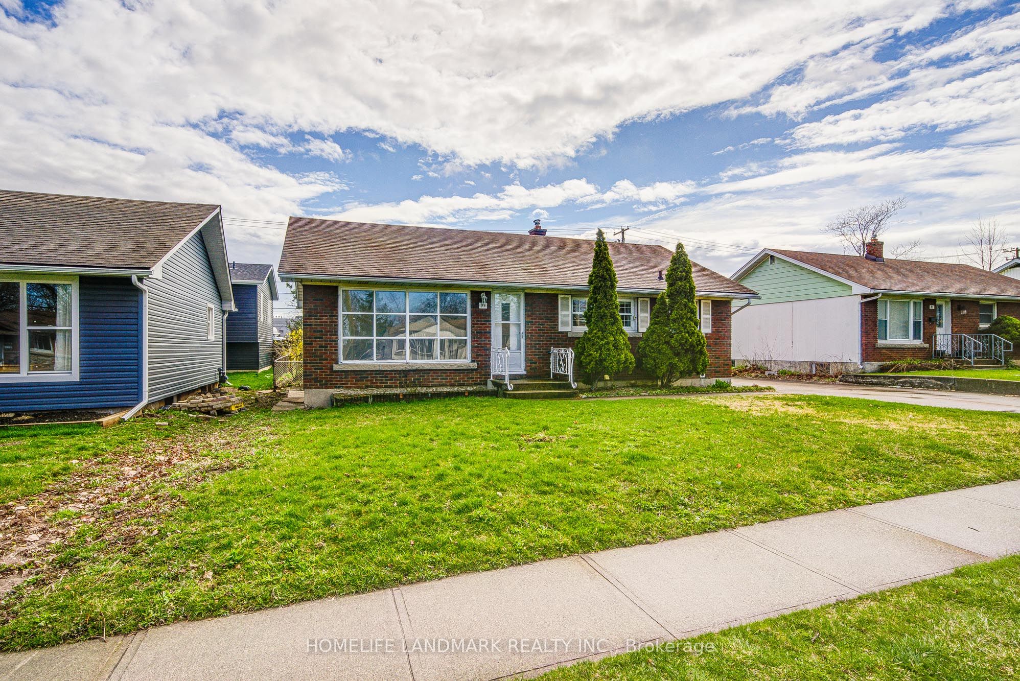 95 Jacobson Avenue, St. Catharines, ON L2T 3A4 photo 2