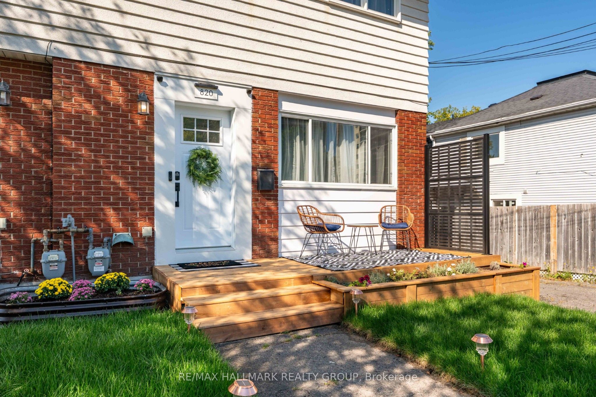 820 Grenon Avenue, Britannia Heights - Queensway Terrace N and Area, ON K2B 6G2 photo 4