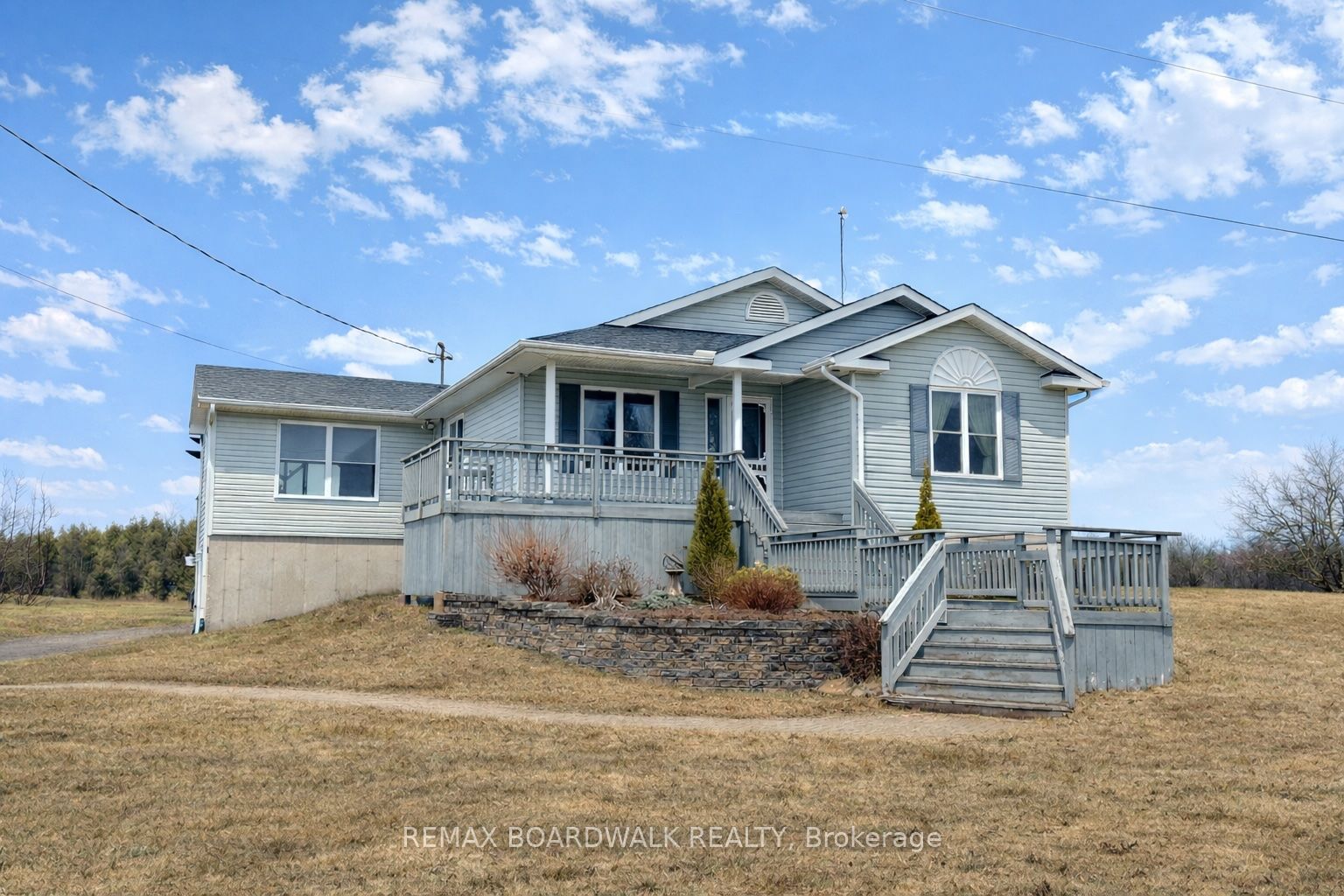 1918 Rosedale Road N, Montague, ON K7A 4S6
