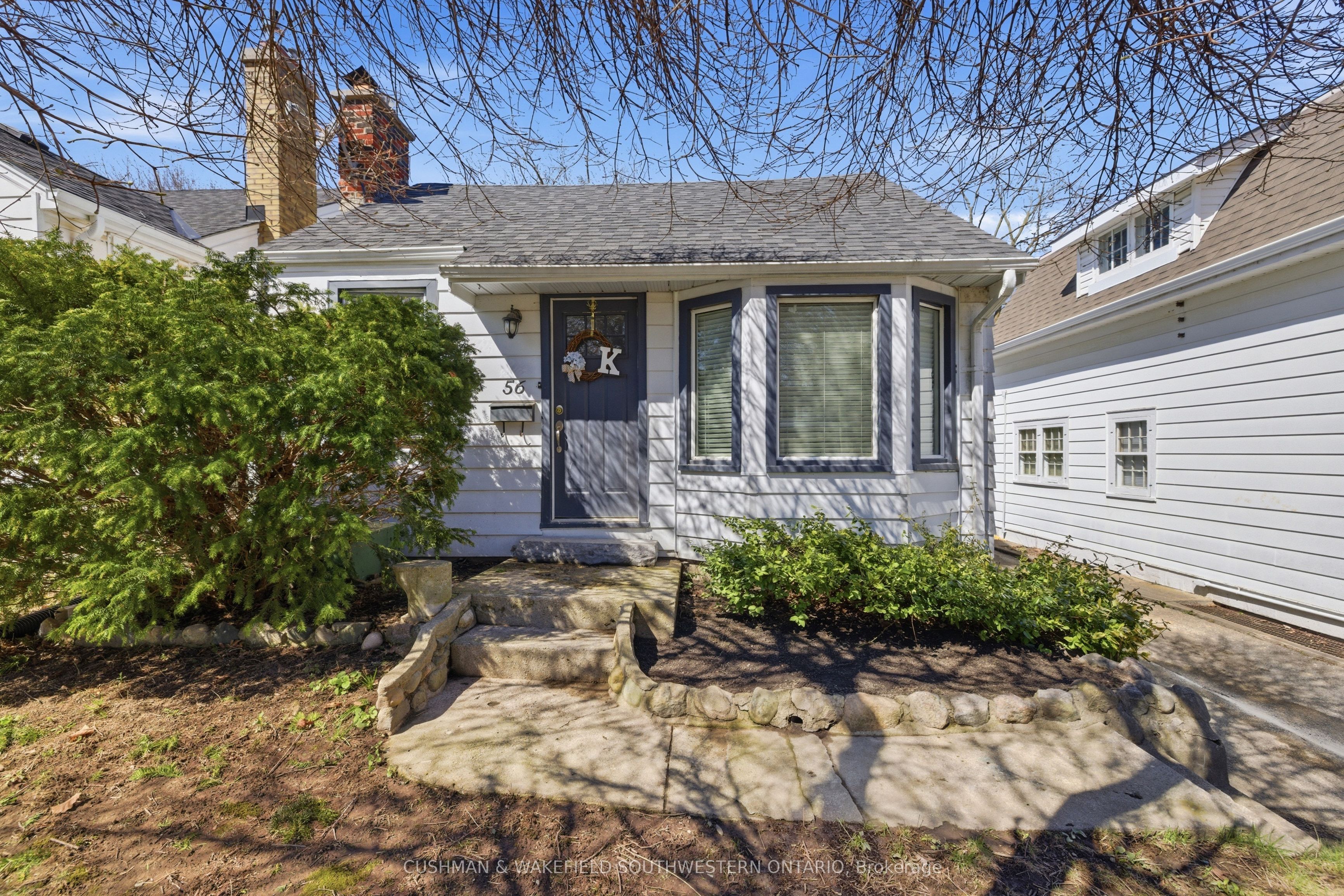 56 Thomas Janes Drive, London South, ON N6C 2G9 photo 2