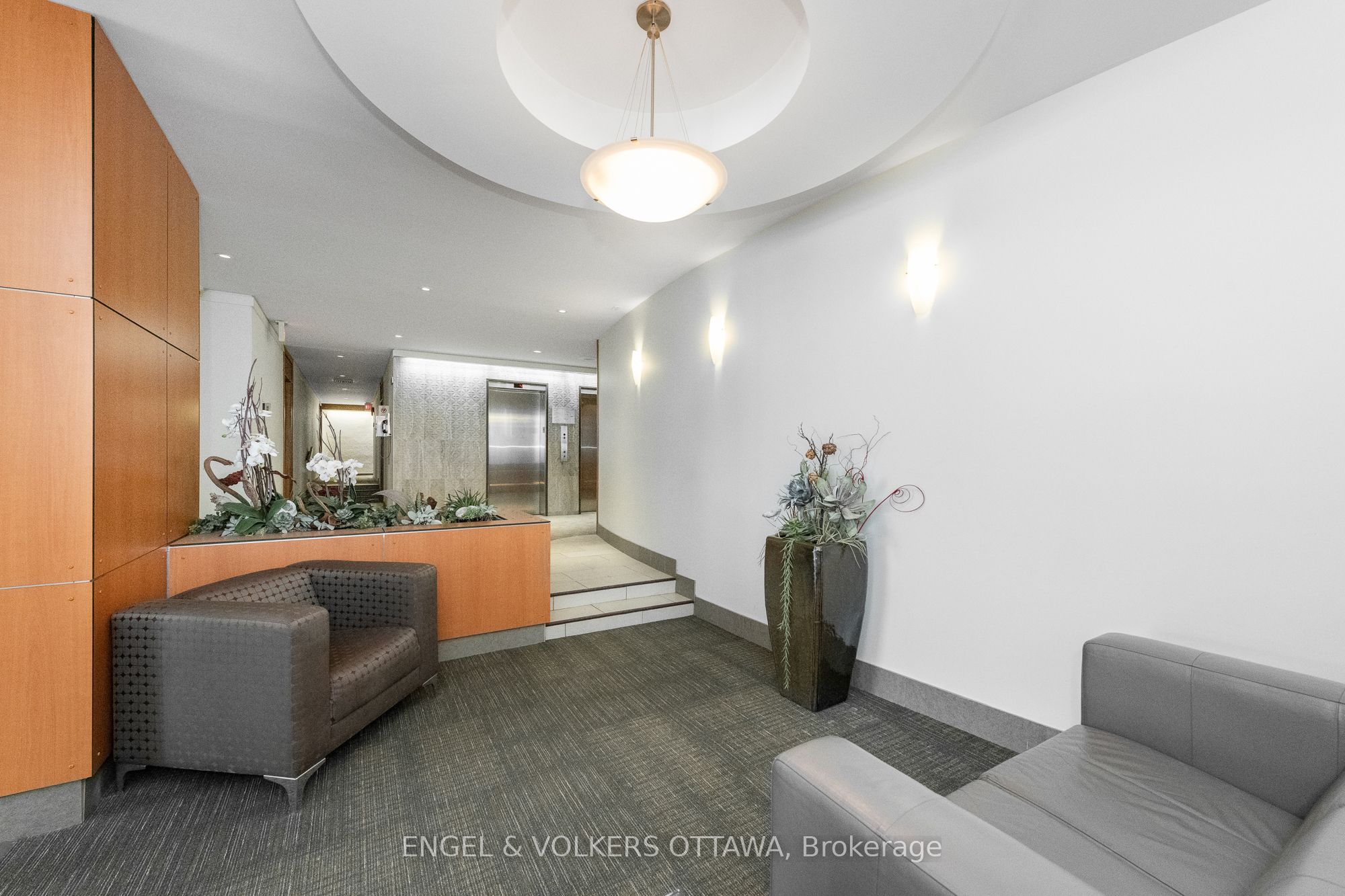 373 LAURIER Avenue E 906, Lower Town - Sandy Hill, ON K1N 8X6 photo 4
