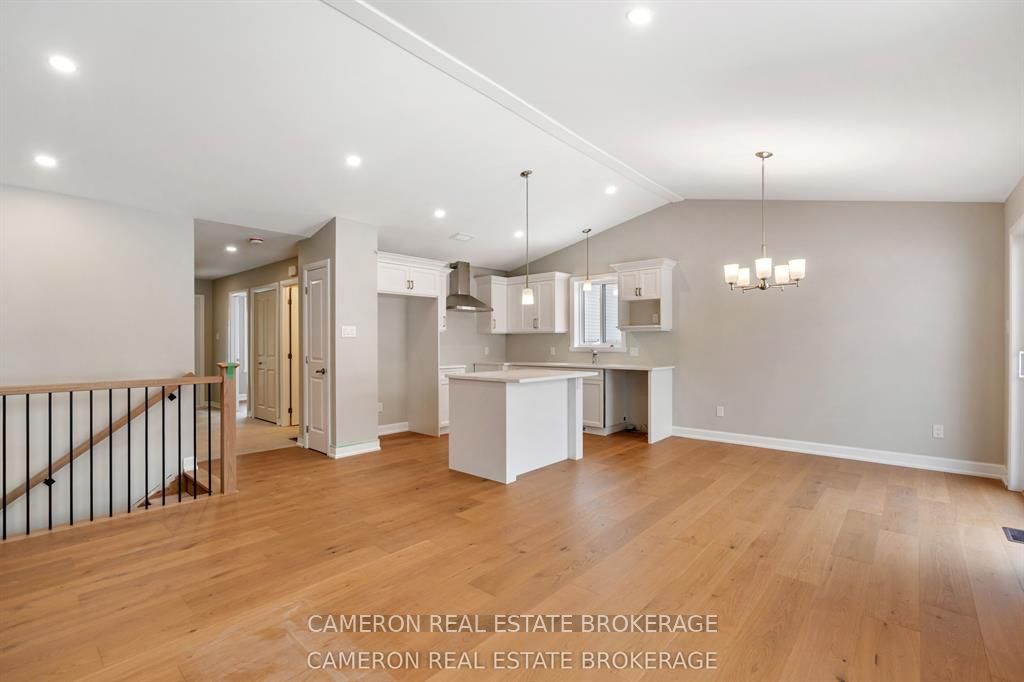 3153 Mauricy Street, Cornwall, ON K6K 0A1 photo 3