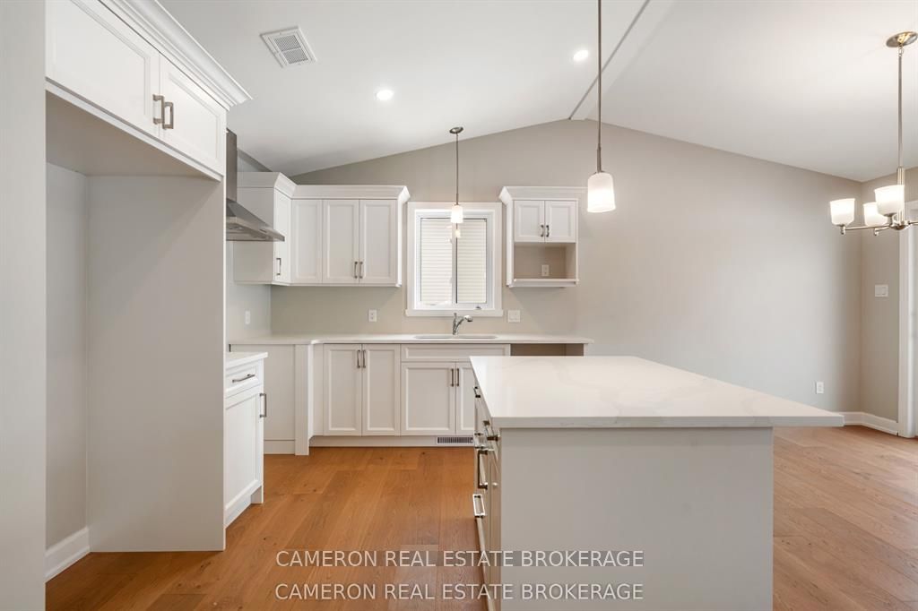 3153 Mauricy Street, Cornwall, ON K6K 0A1 photo 5