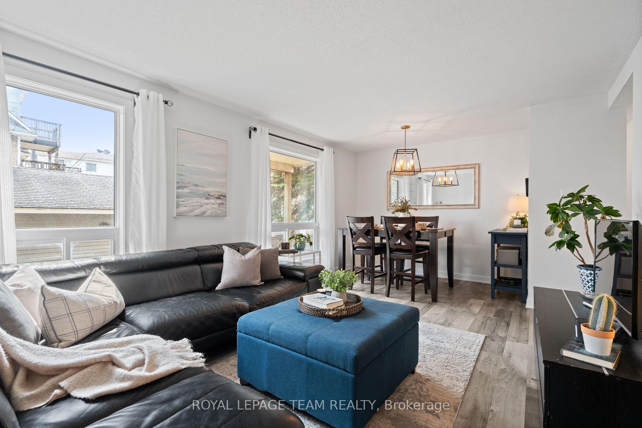 1406 Tanguay Court, Kanata, ON K2L 3X7 photo 5