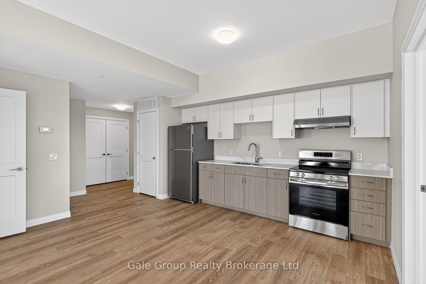 785 Southwood Way 314, Woodstock, ON N4V 1G5 photo 4