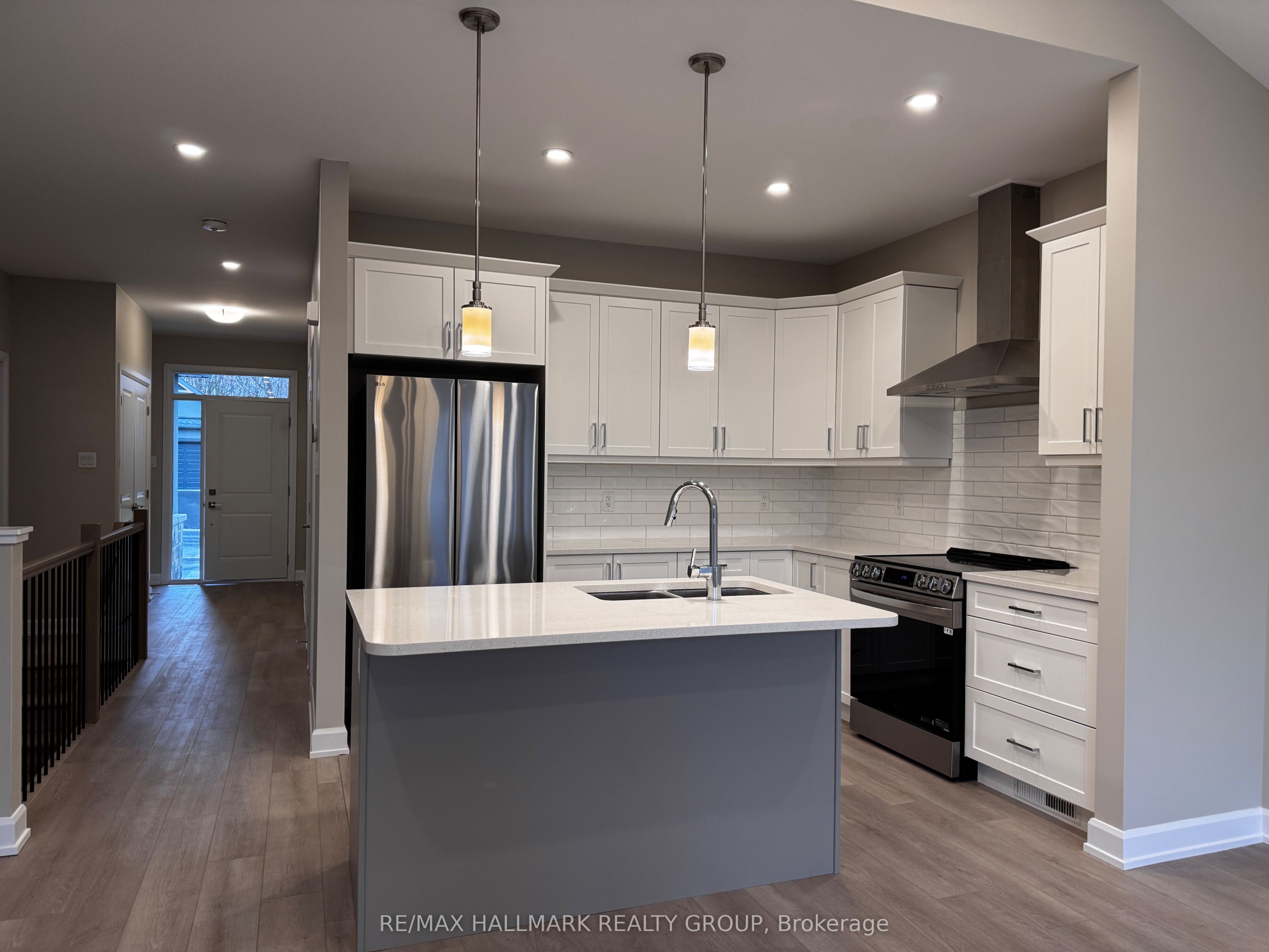1485 FLANDERS Road, Brockville, ON K6V 7A3 photo 5