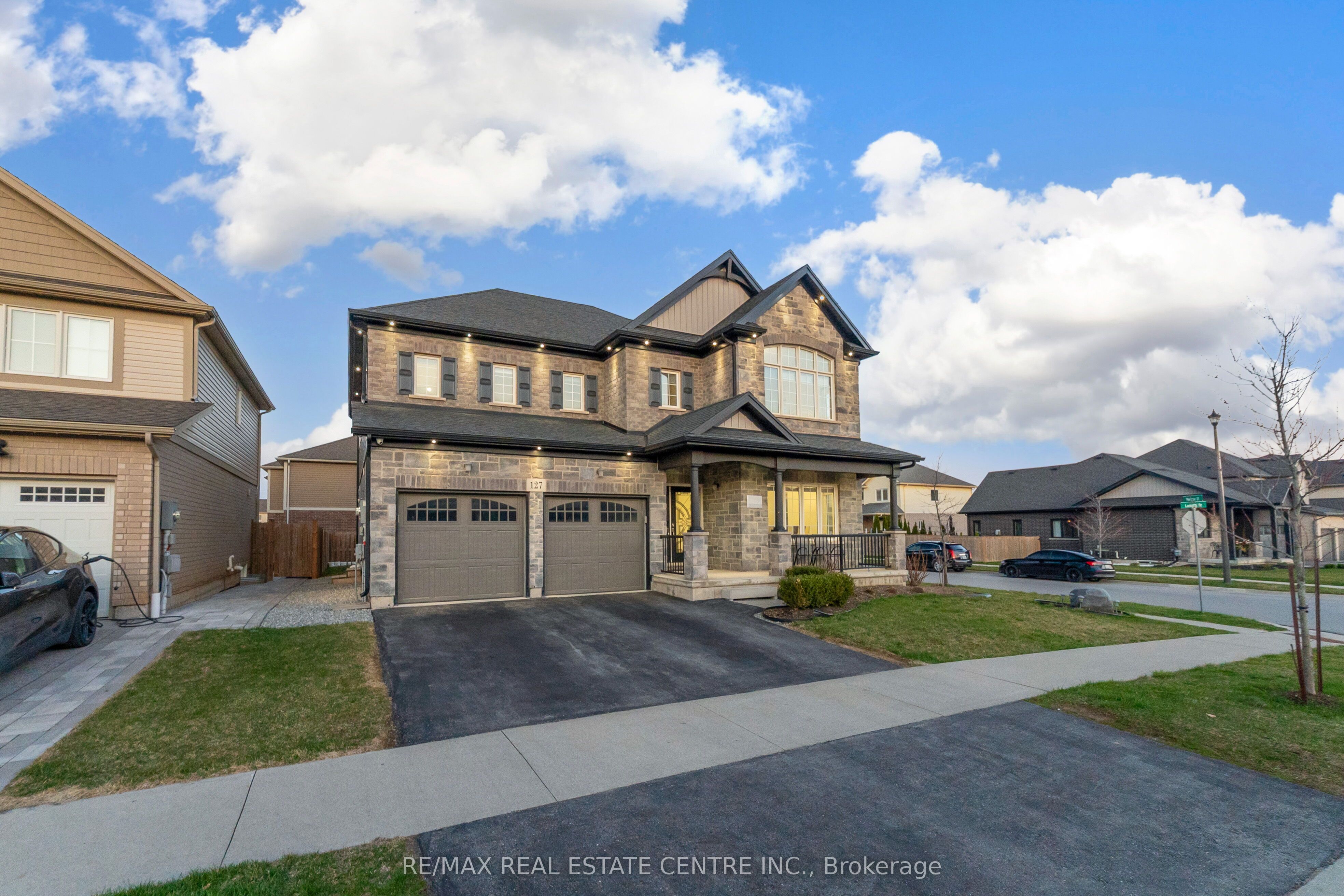 127 Lametti Drive, Pelham, ON L3E 0A2 photo 4