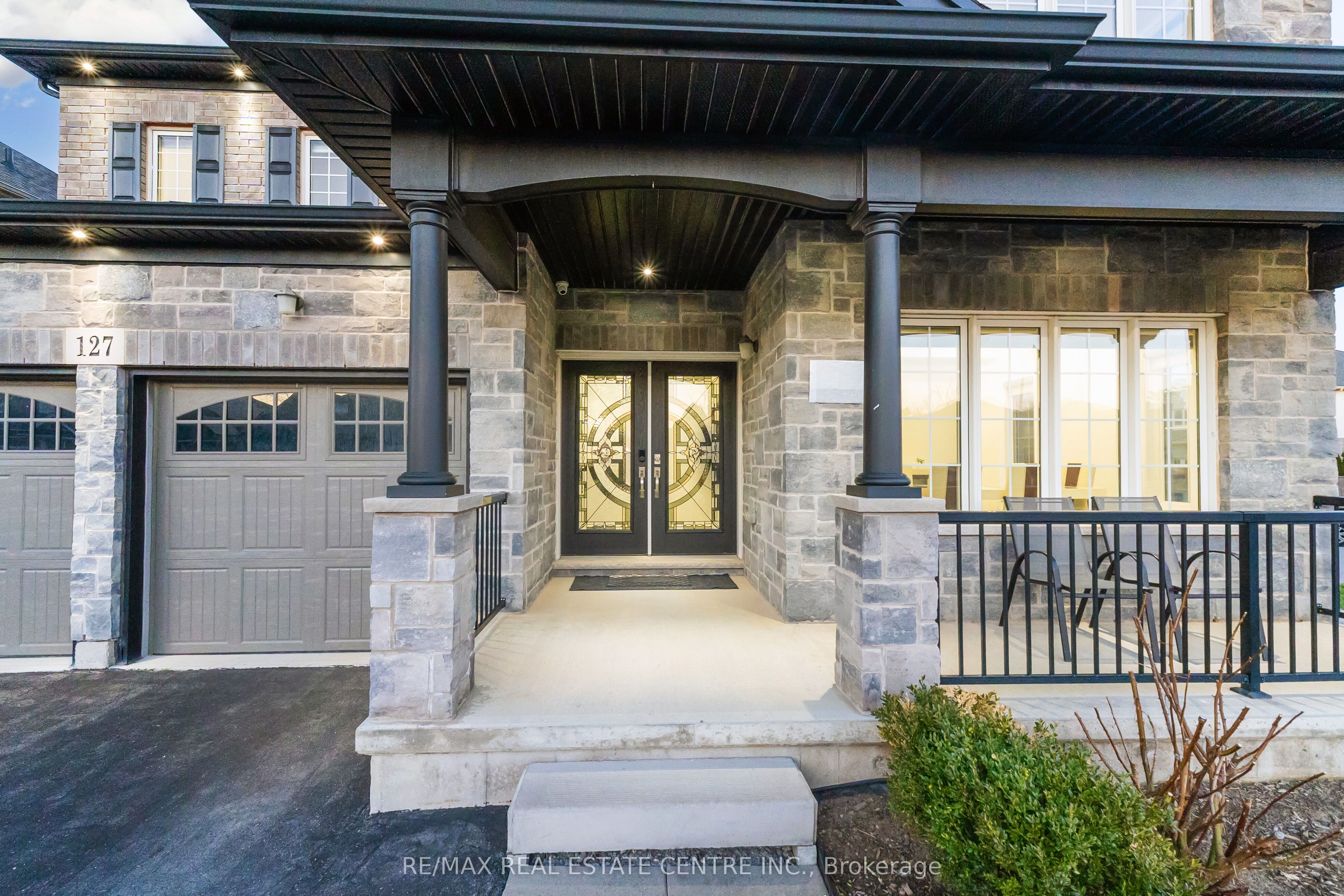 127 Lametti Drive, Pelham, ON L3E 0A2 photo 5