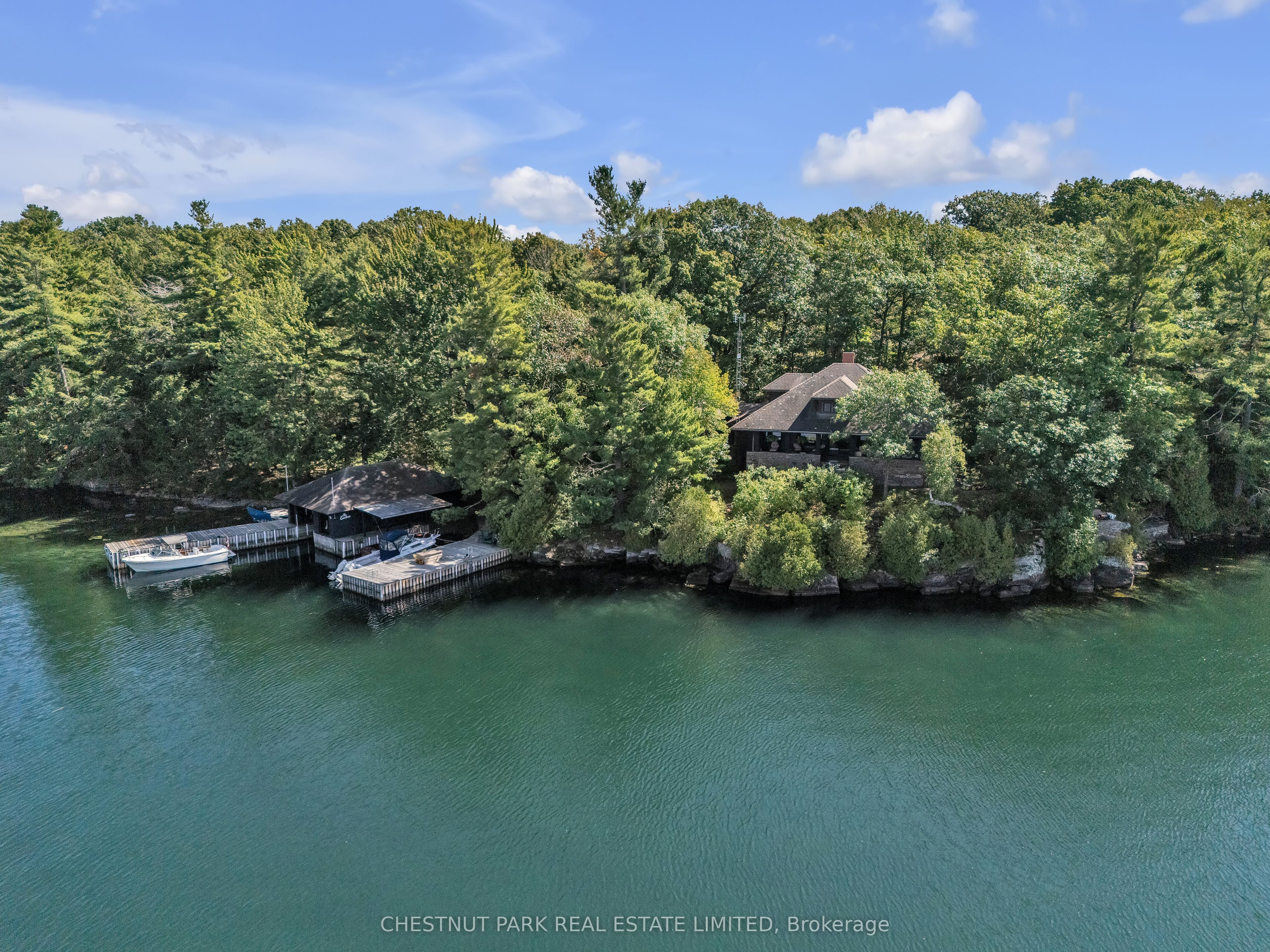 36 BOSTWICK Island, Leeds and the Thousand Islands, ON K0E 1L0