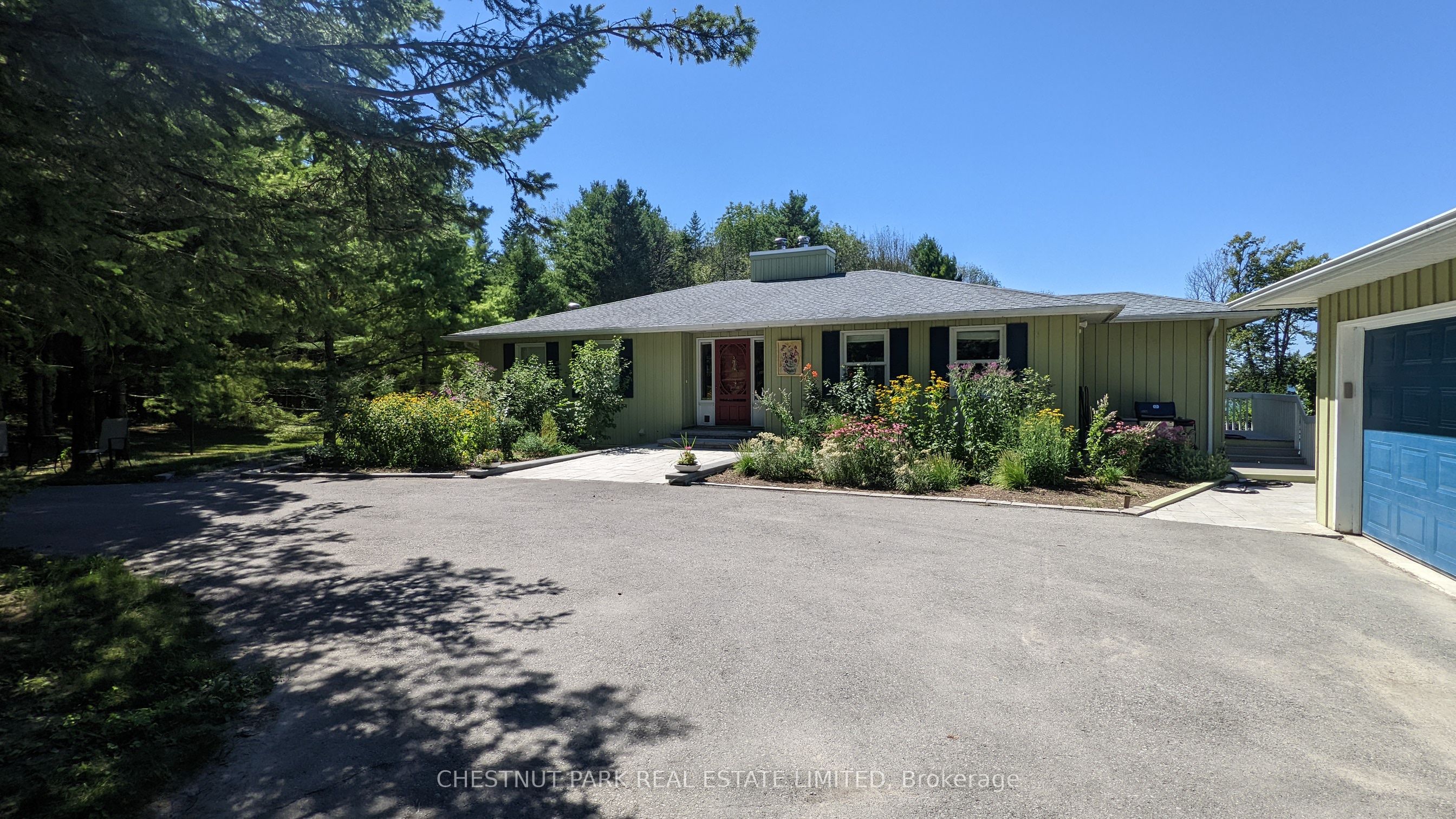 3587 County Rd 7, Prince Edward County, ON K0K 2T0 photo 5