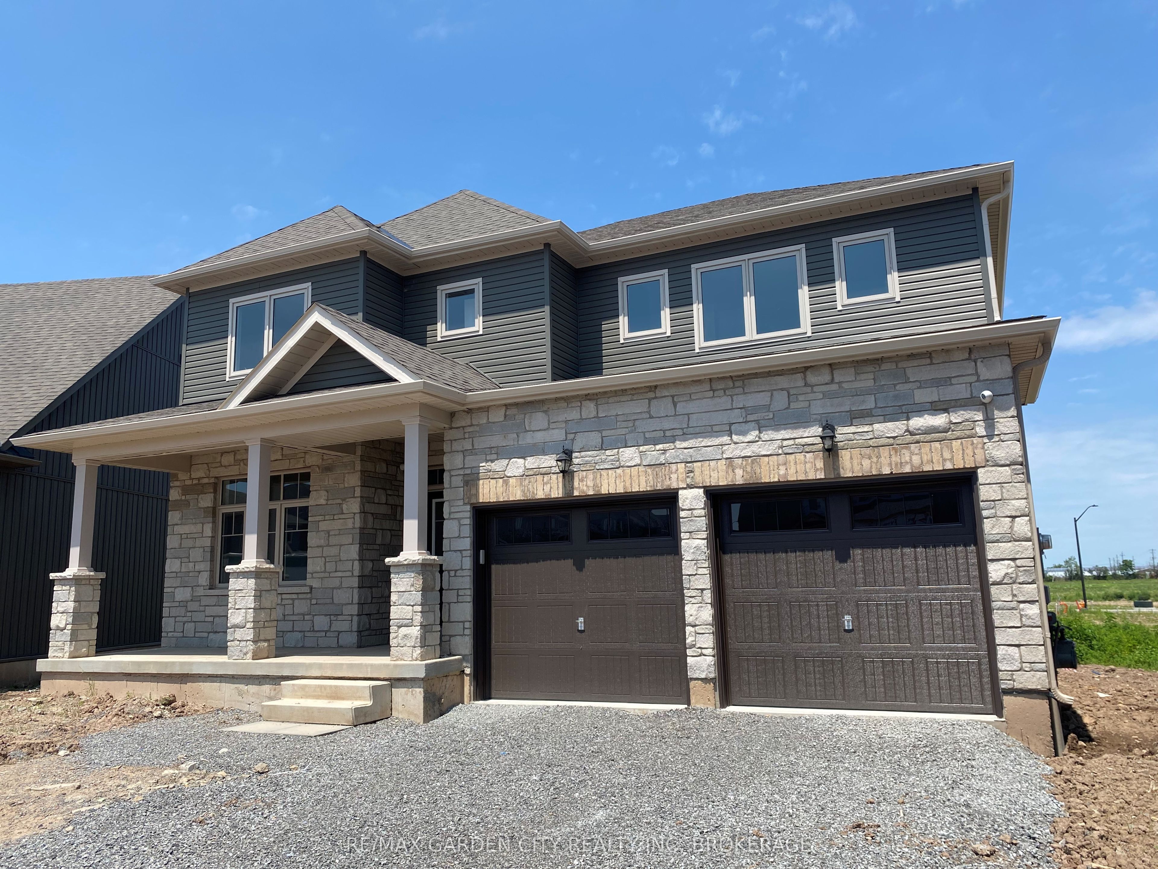 74 ORIOLE Crescent, Port Colborne, ON L3K 5Z9 photo 3