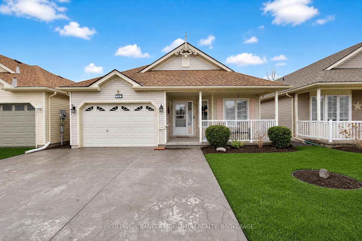 29 Balsam Trail, Norfolk, ON N0E 1P0 photo 2