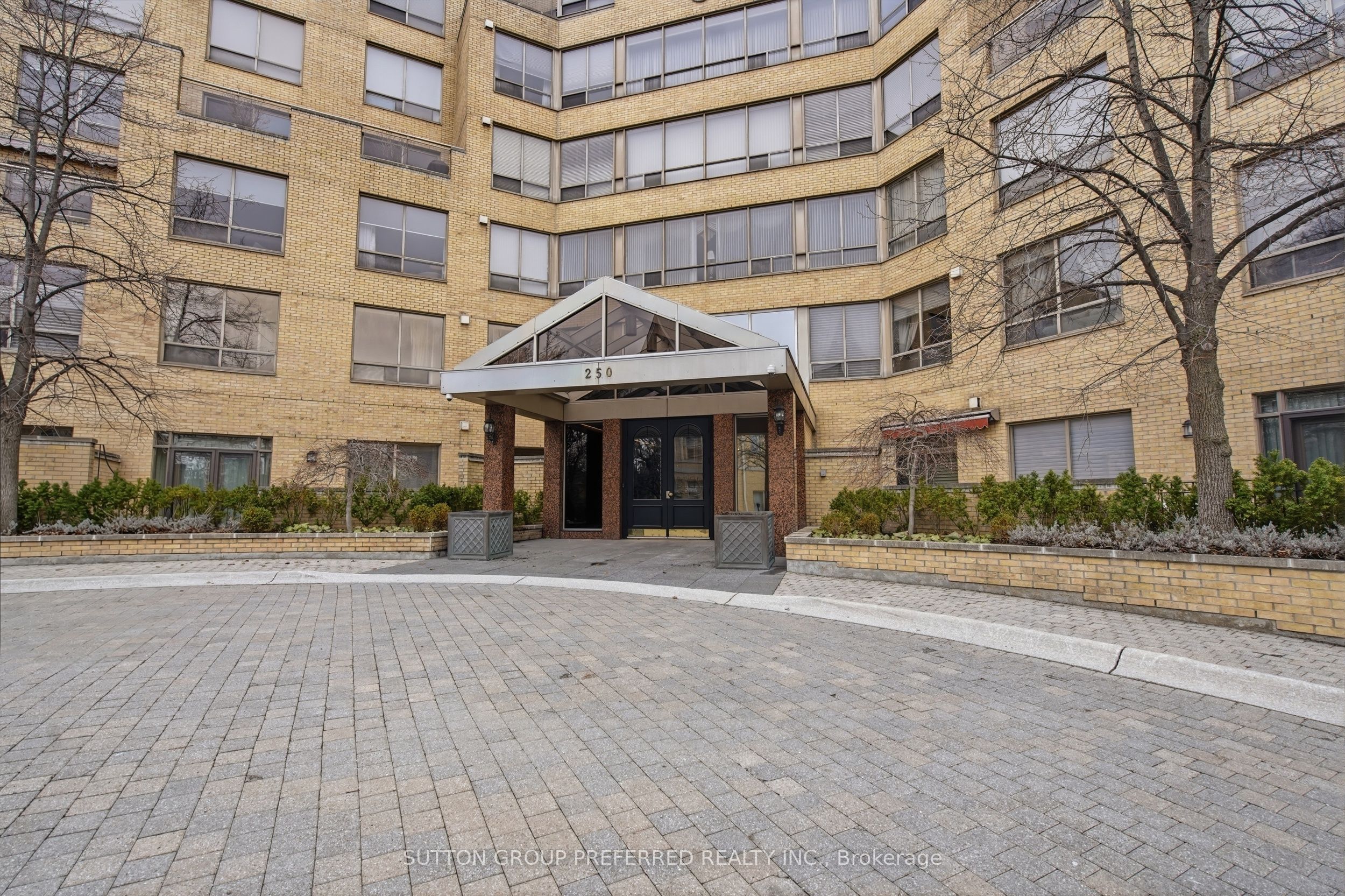 250 Sydenham Street 310, London East, ON N6A 5S1 photo 3
