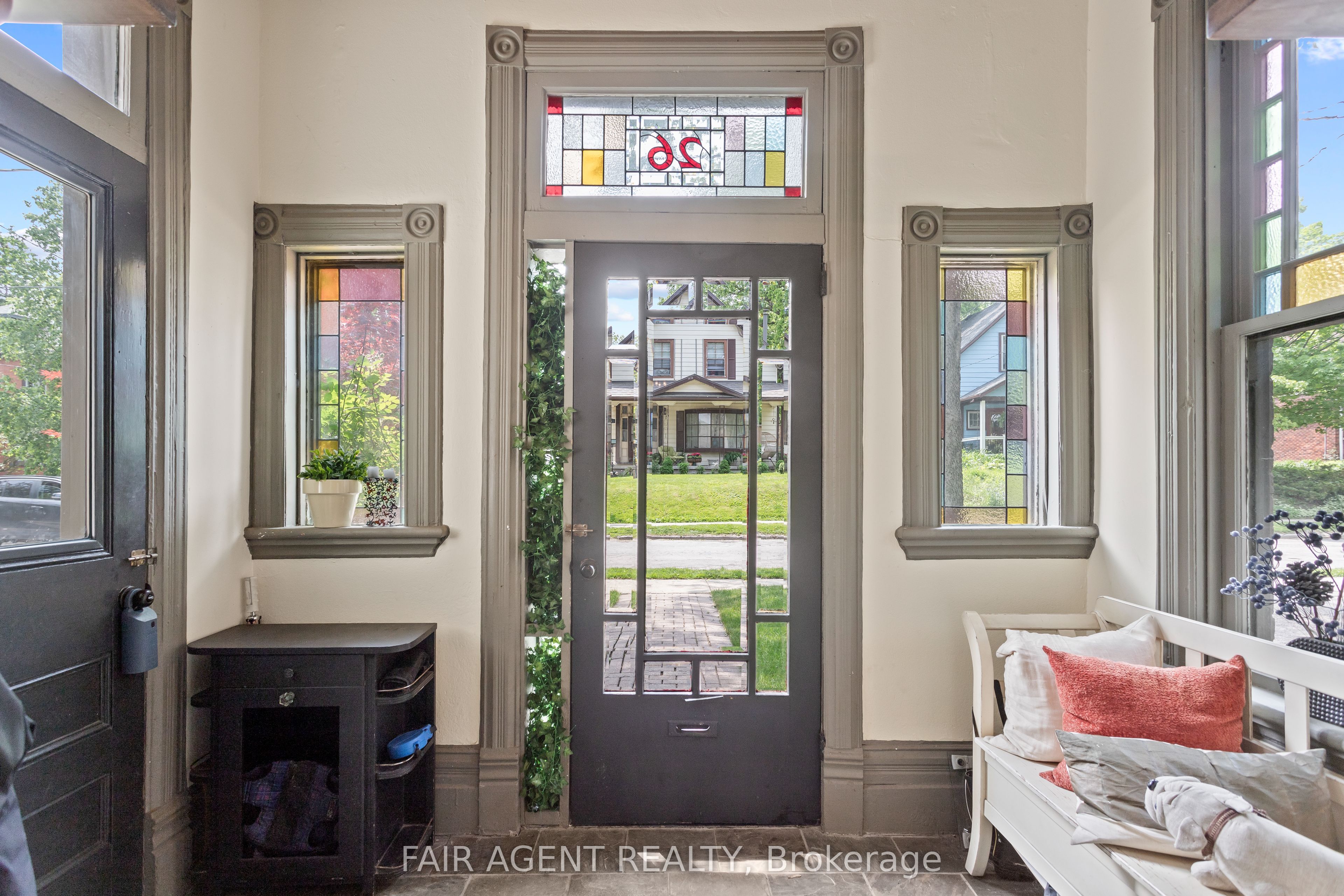 26 DALY Avenue, Stratford, ON N5A 1B8 photo 5