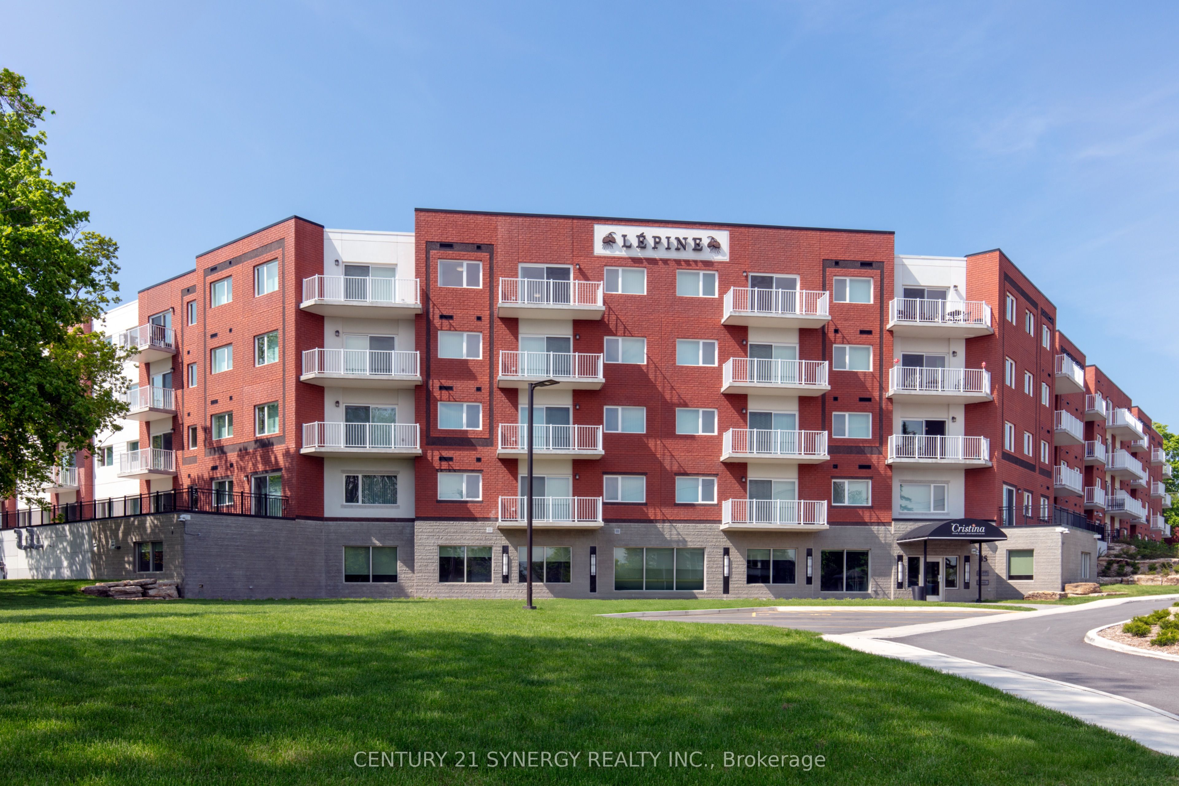 45 ELMSLEY Street 212, Smiths Falls, ON K7A 5J4