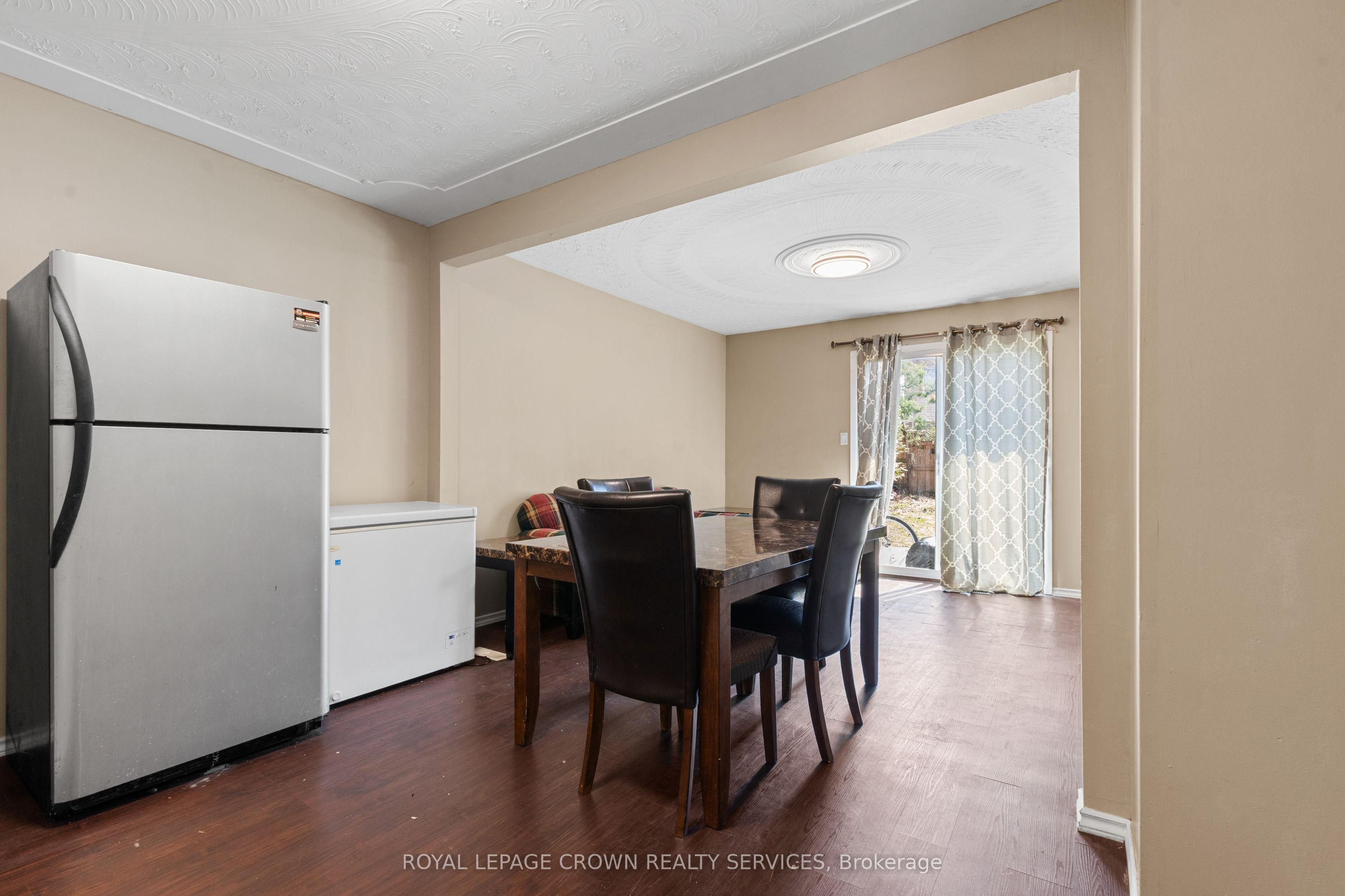 23 Amherst Drive, Kitchener, ON N2P 1E1 photo 4