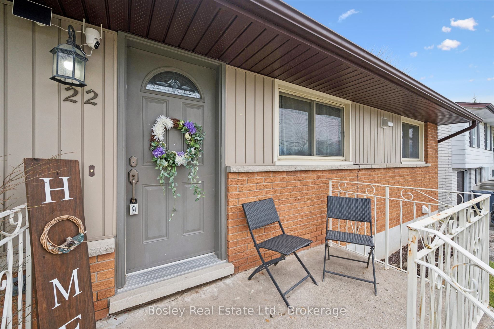 22 Delaware Avenue, Guelph, ON N1E 3V4 photo 4