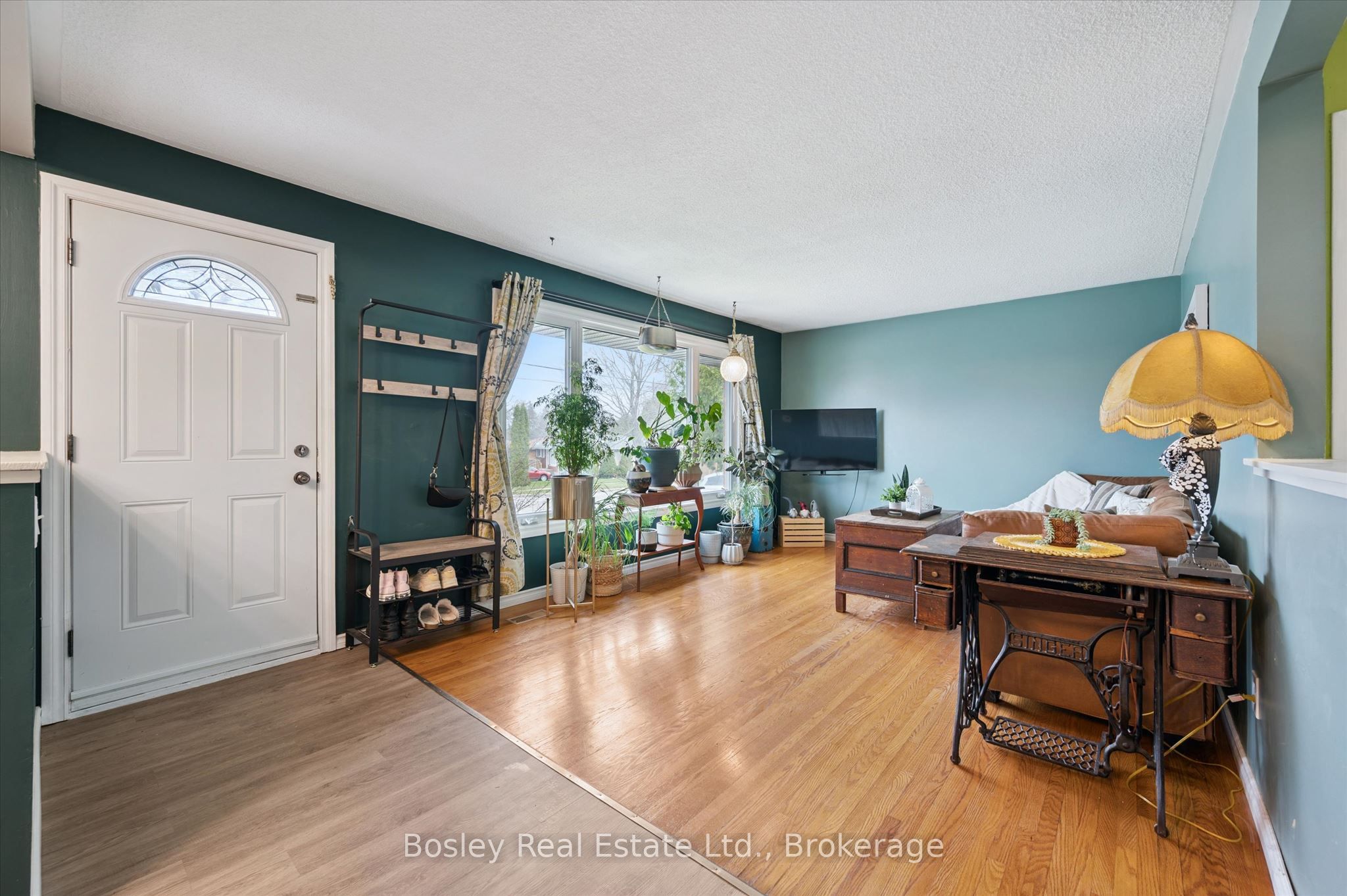 22 Delaware Avenue, Guelph, ON N1E 3V4 photo 5