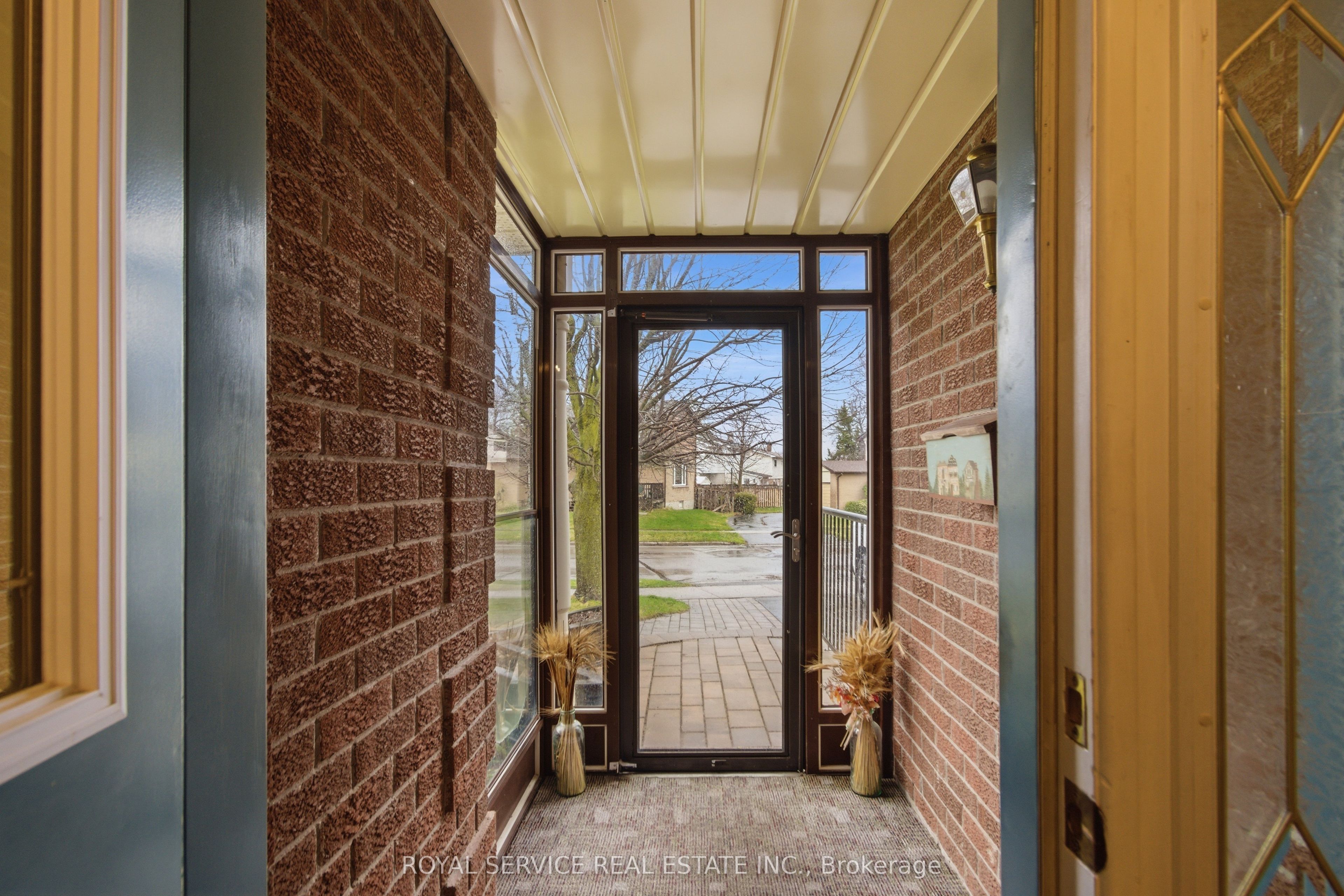 606 Carlisle Street, Cobourg, ON K9A 1X6 photo 4