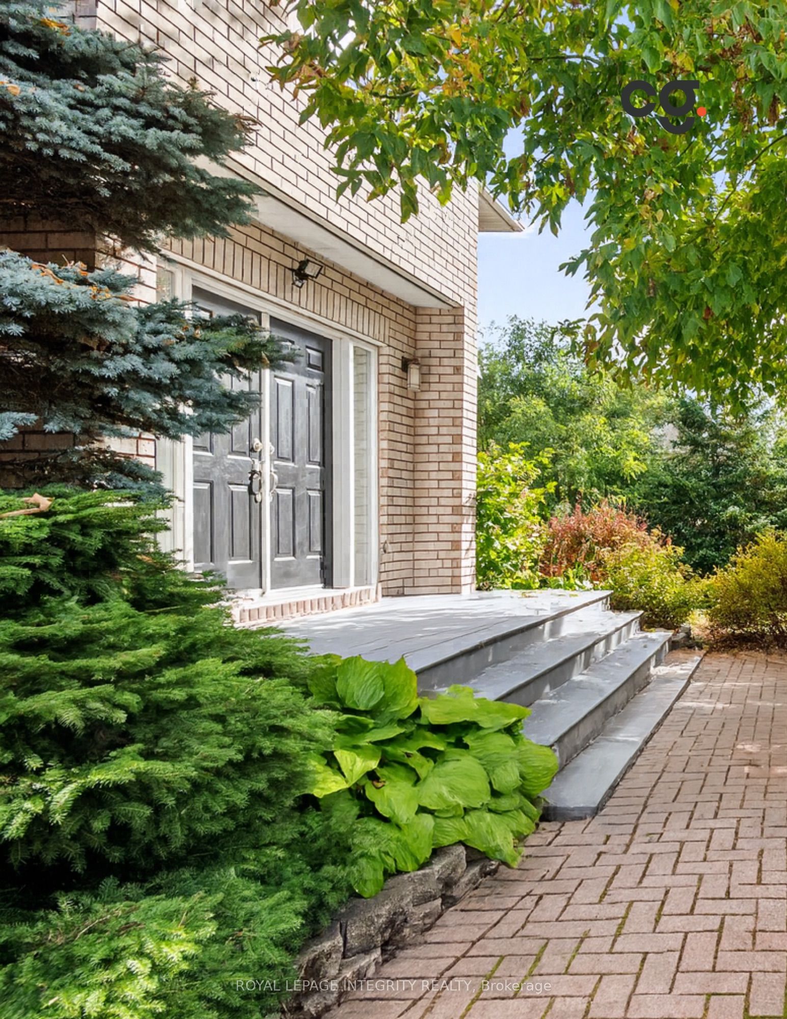 6 Marchbrook Circle, Kanata, ON K2W 1A1 photo 3