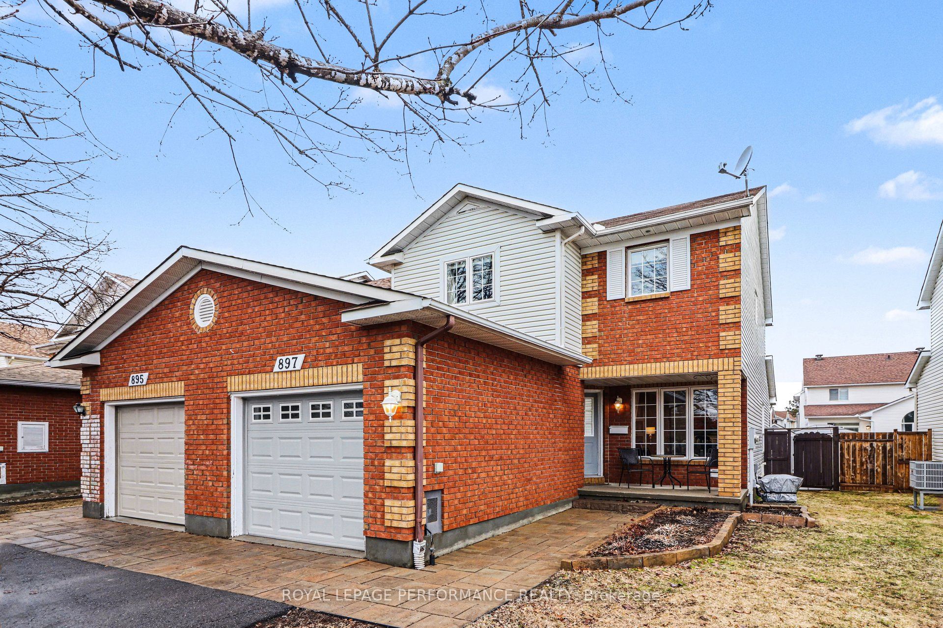 897 Paradise Crescent, Orleans - Cumberland and Area, ON K4A 3S5