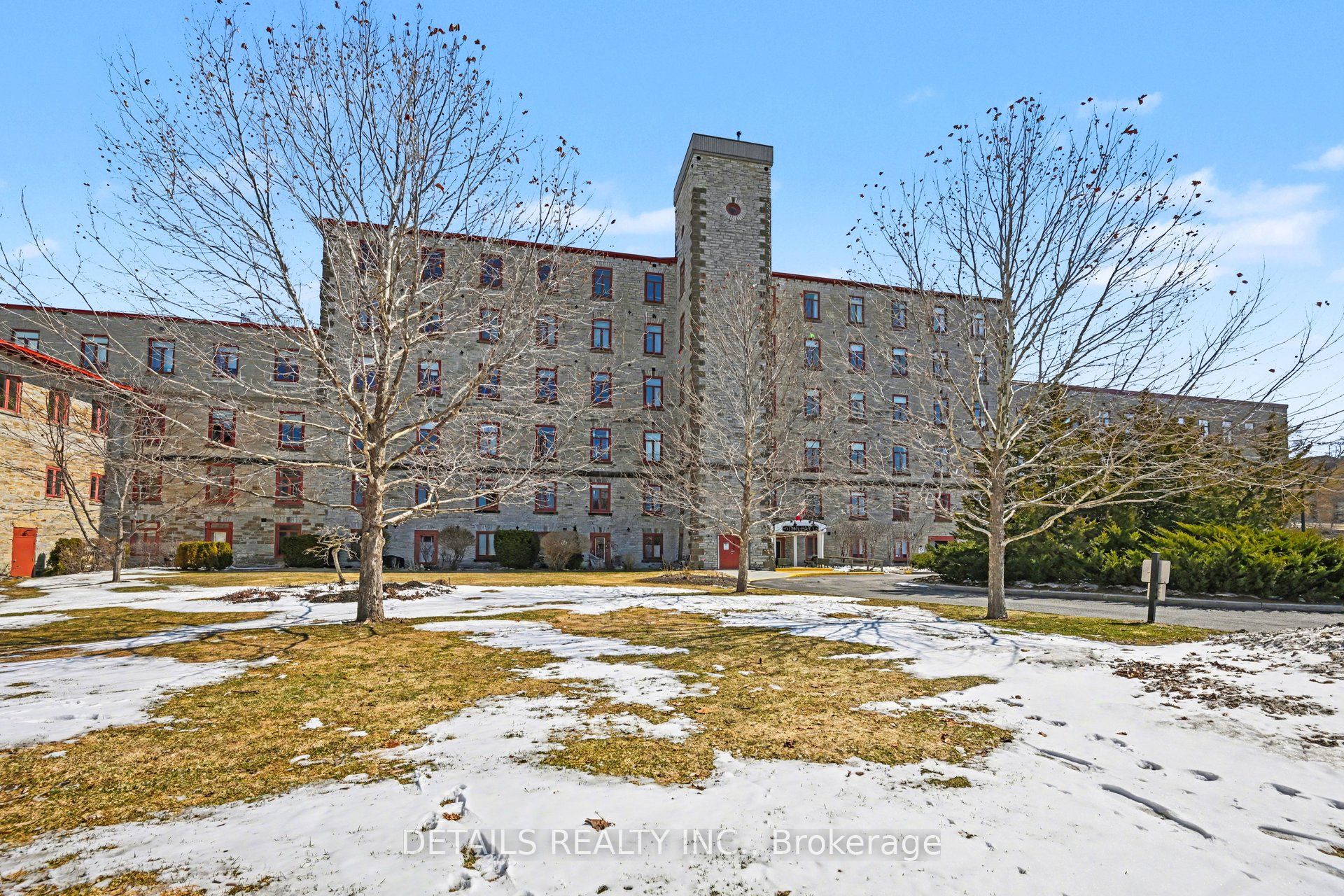 1 Rosamond Street E 311, Mississippi Mills, ON K0A 1A0 photo 2