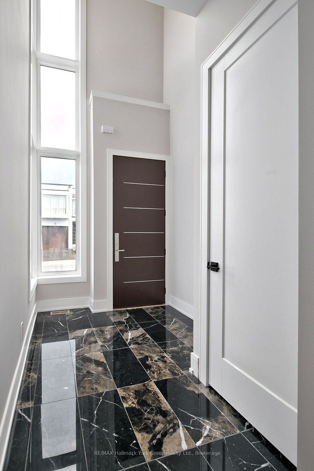 11 WATERVIEW Lane, Blue Mountains, ON N0H 2P0 photo 3