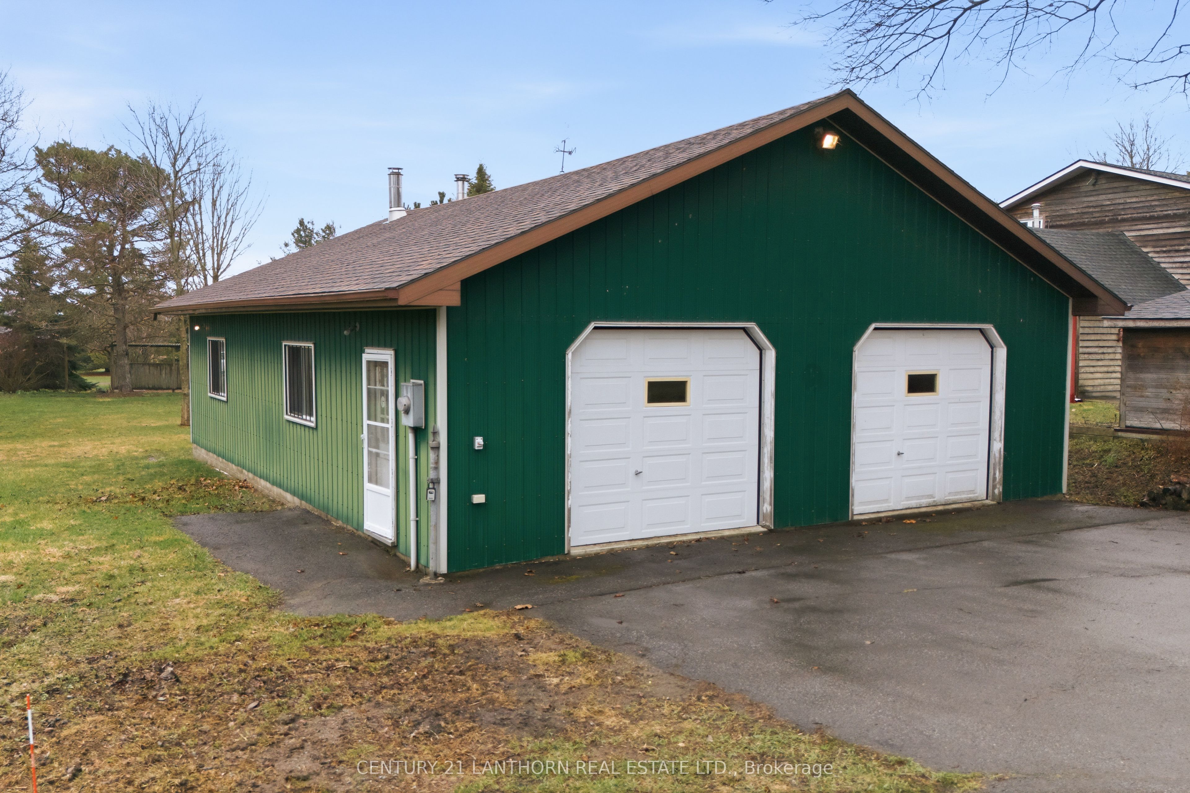 425 Bloomfield Main Street, Prince Edward County, ON K0K 1G0 photo 3