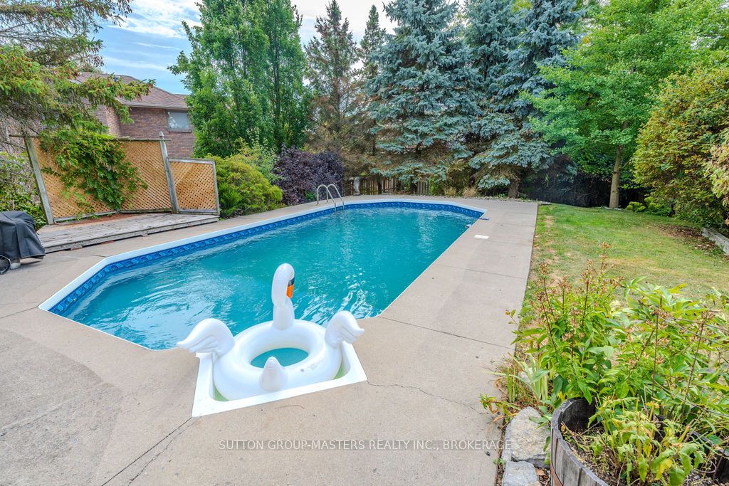 1177 Woodbine Road, Kingston, ON K7P 2X6
