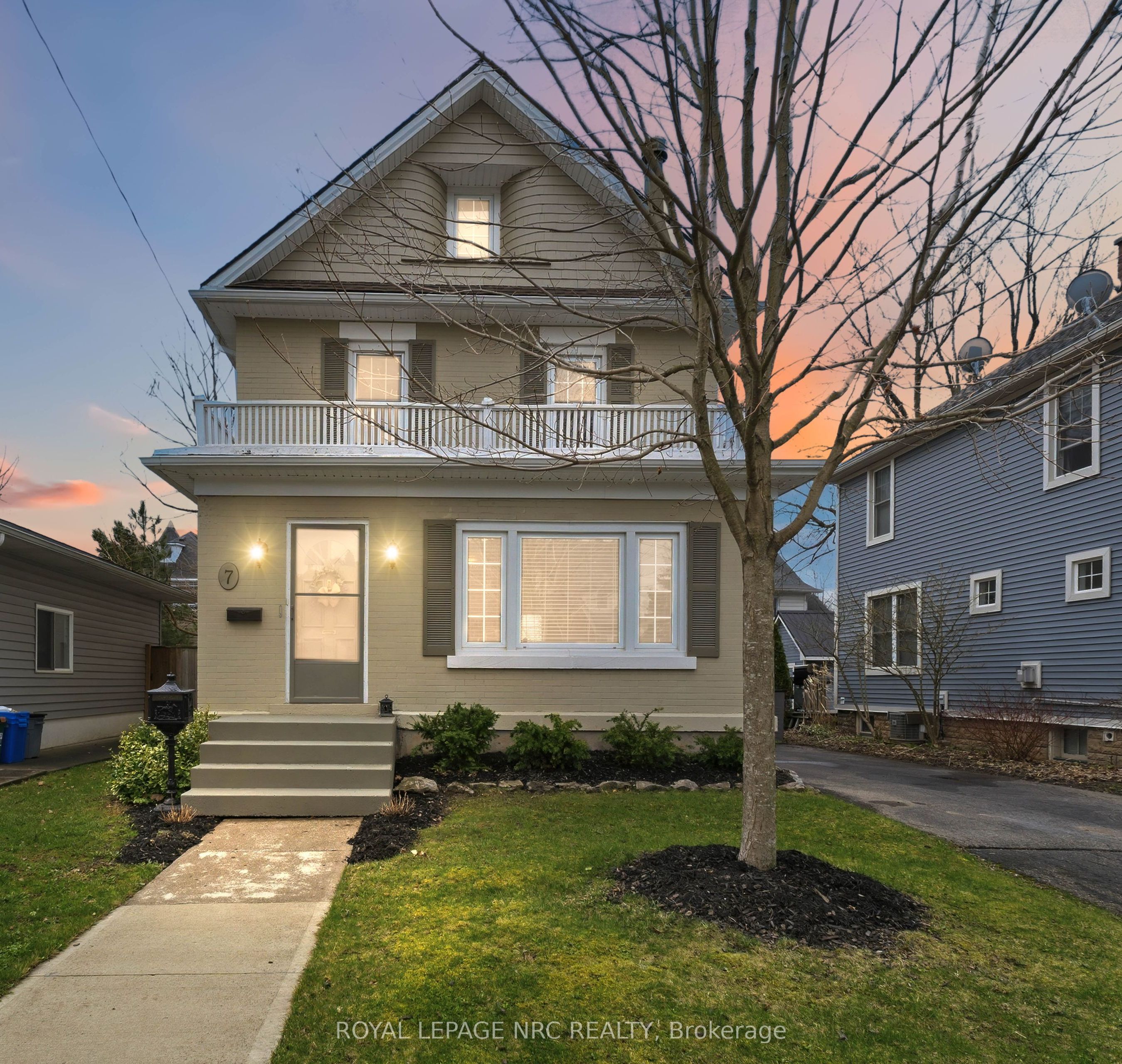 7 Highland Gardens, Welland, ON L3C 4R5 photo 2