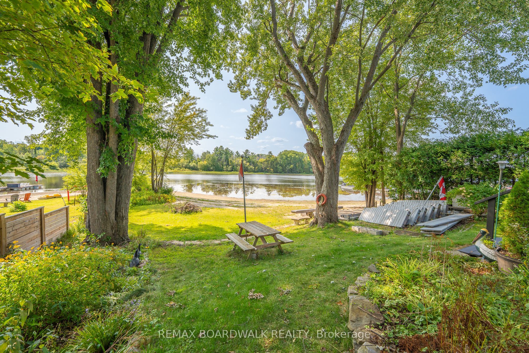 1278 Bayview Drive, Constance Bay - Dunrobin - Kilmaurs - Woodlawn, ON K0A 3M0 photo 2