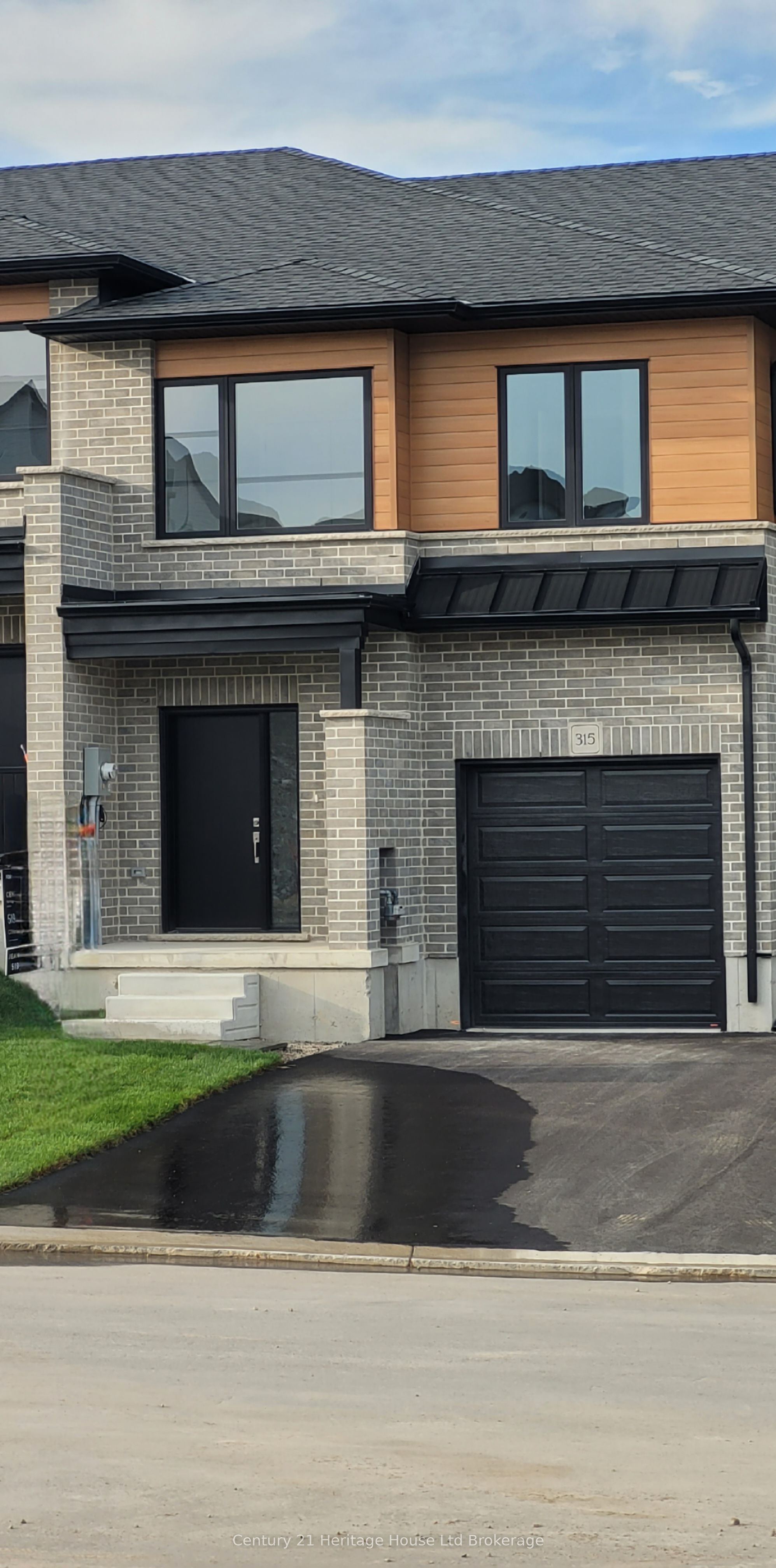 315 Kading Crescent, Woodstock, ON N4S 0G6 photo 2