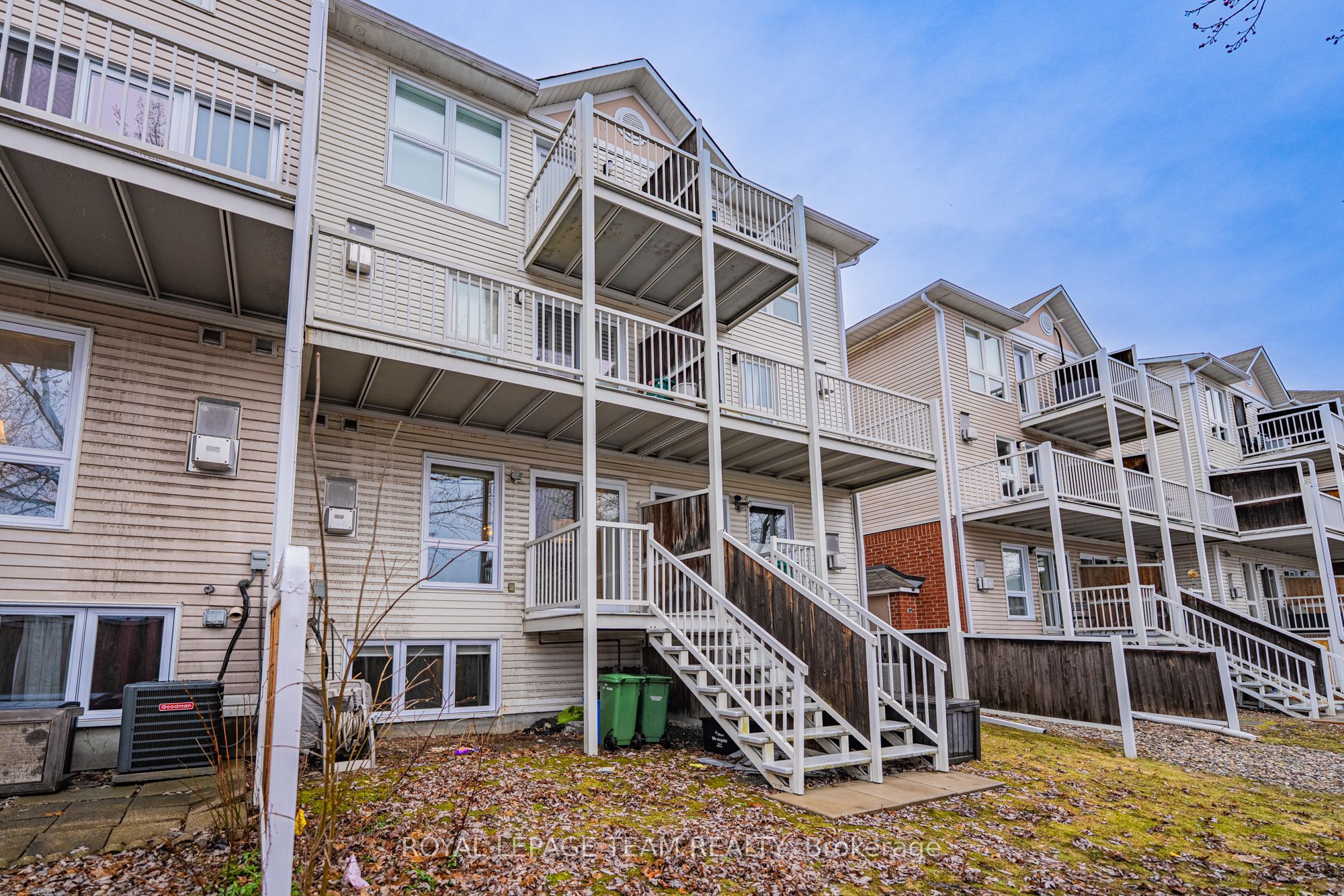 1615 Locksley Lane, Beacon Hill North - South and Area, ON K1J 1B6 photo 5