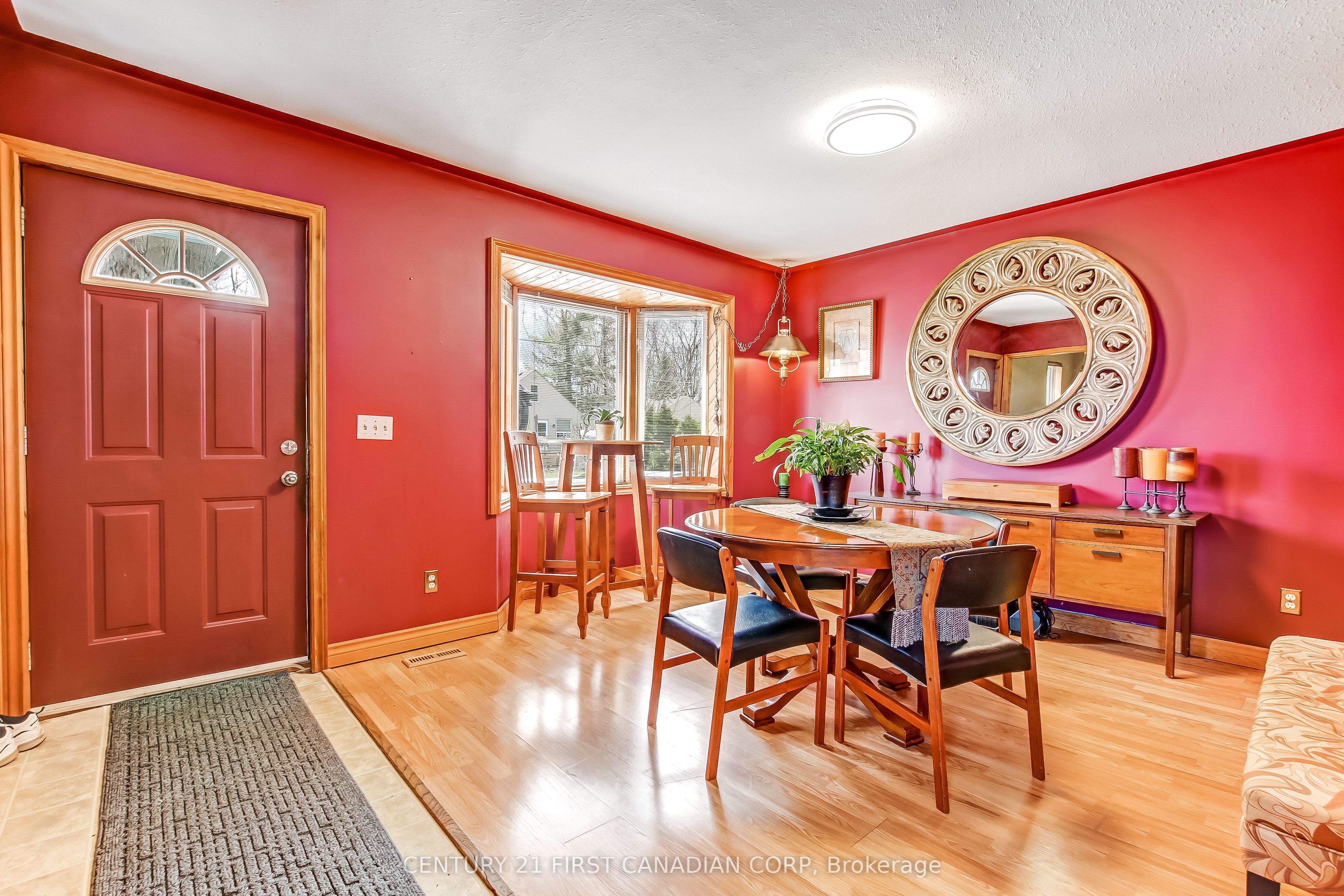 114 Connaught Avenue, London East, ON N5Y 3A6 photo 4