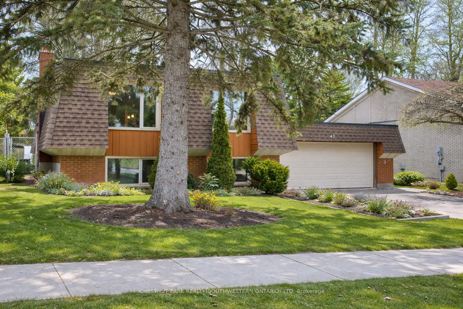42 Culpepper Drive, Waterloo, ON N2L 5L1 photo 3