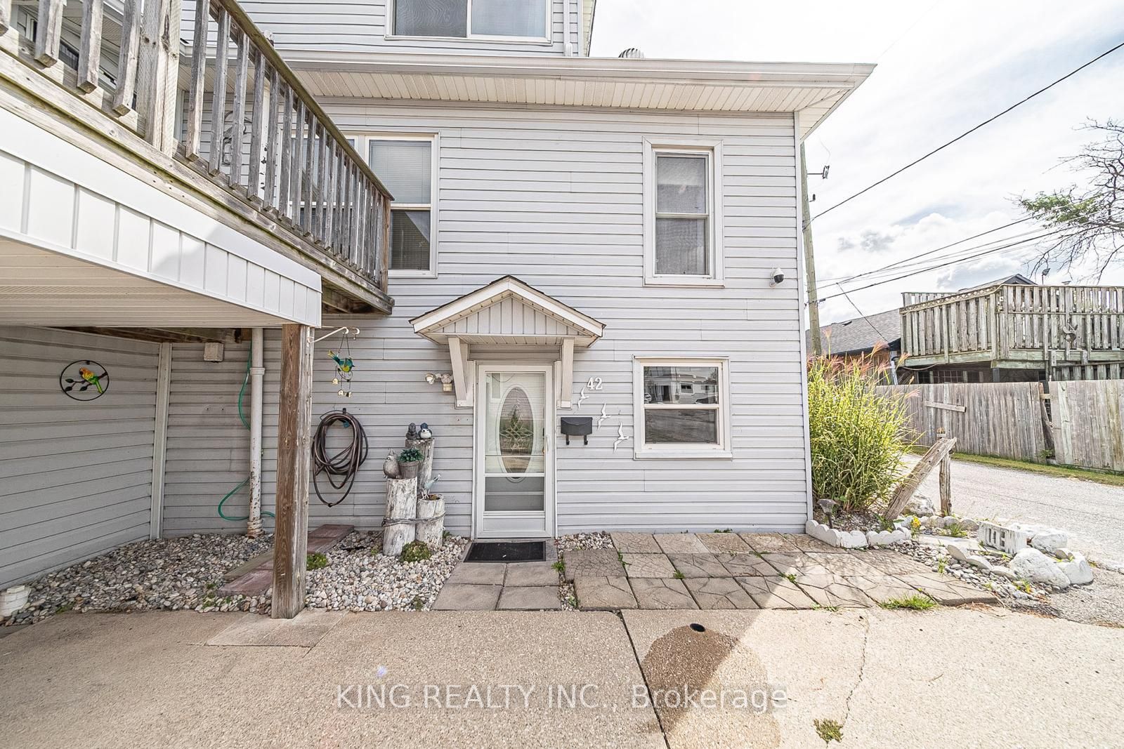 42 Wahneta Avenue, LaSalle, ON N9J 1T7 photo 4