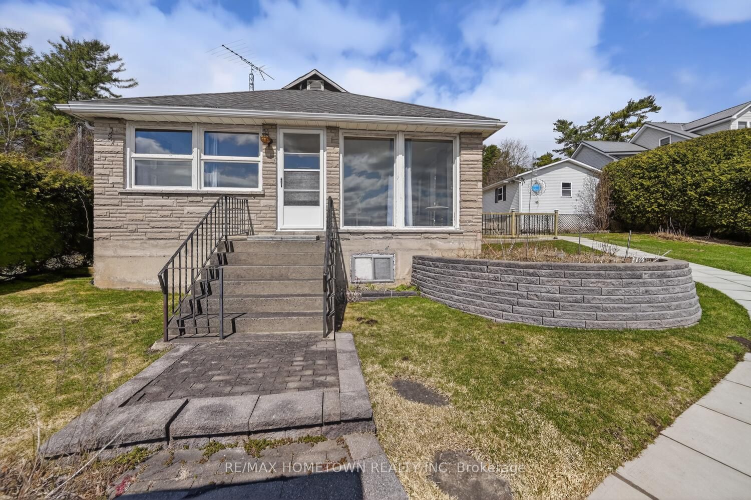 529 Jowsey Mclean Row, Elizabethtown-Kitley, ON K6V 7B9 photo 3