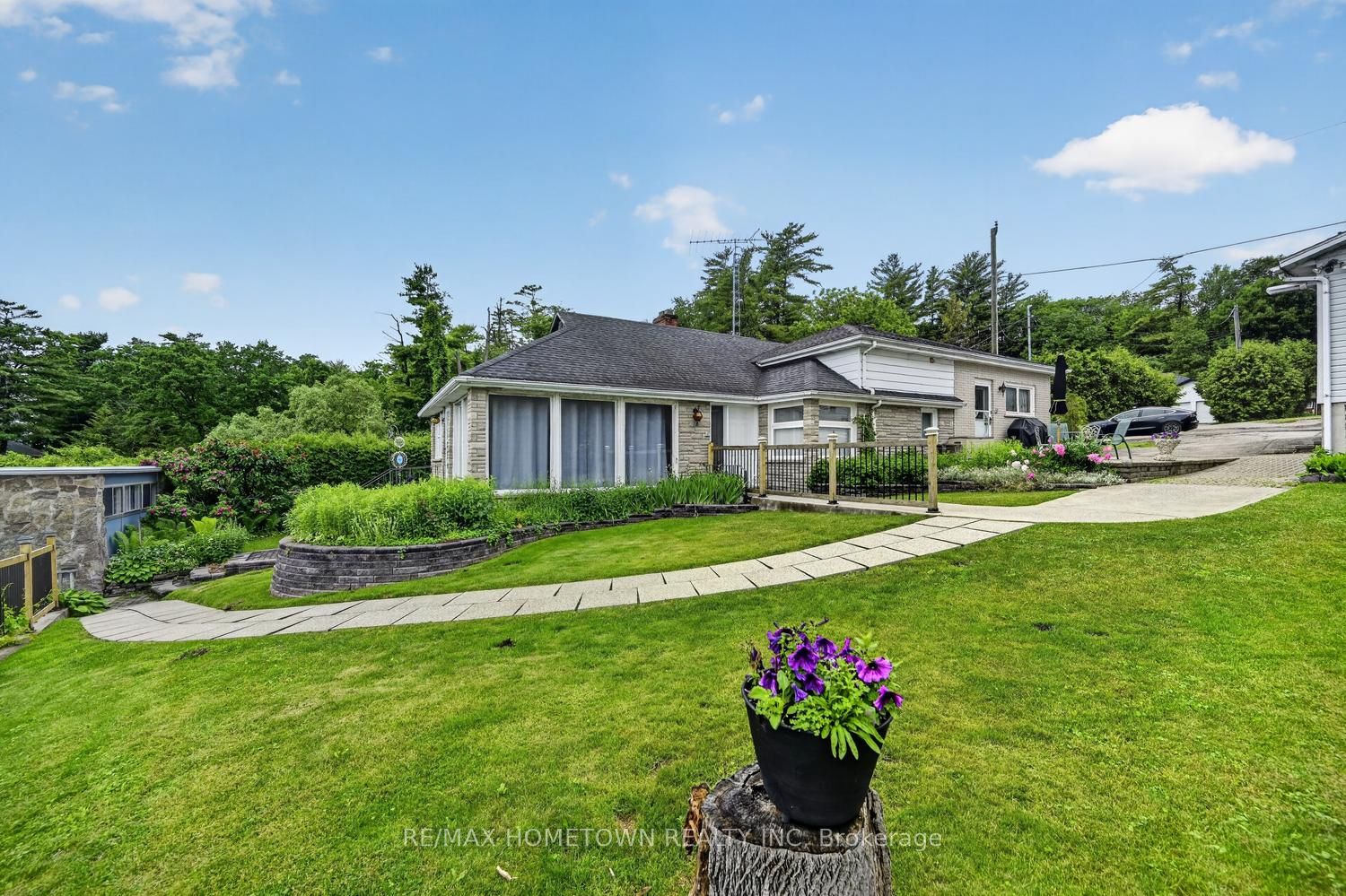 529 Jowsey Mclean Row, Elizabethtown-Kitley, ON K6V 7B9 photo 4