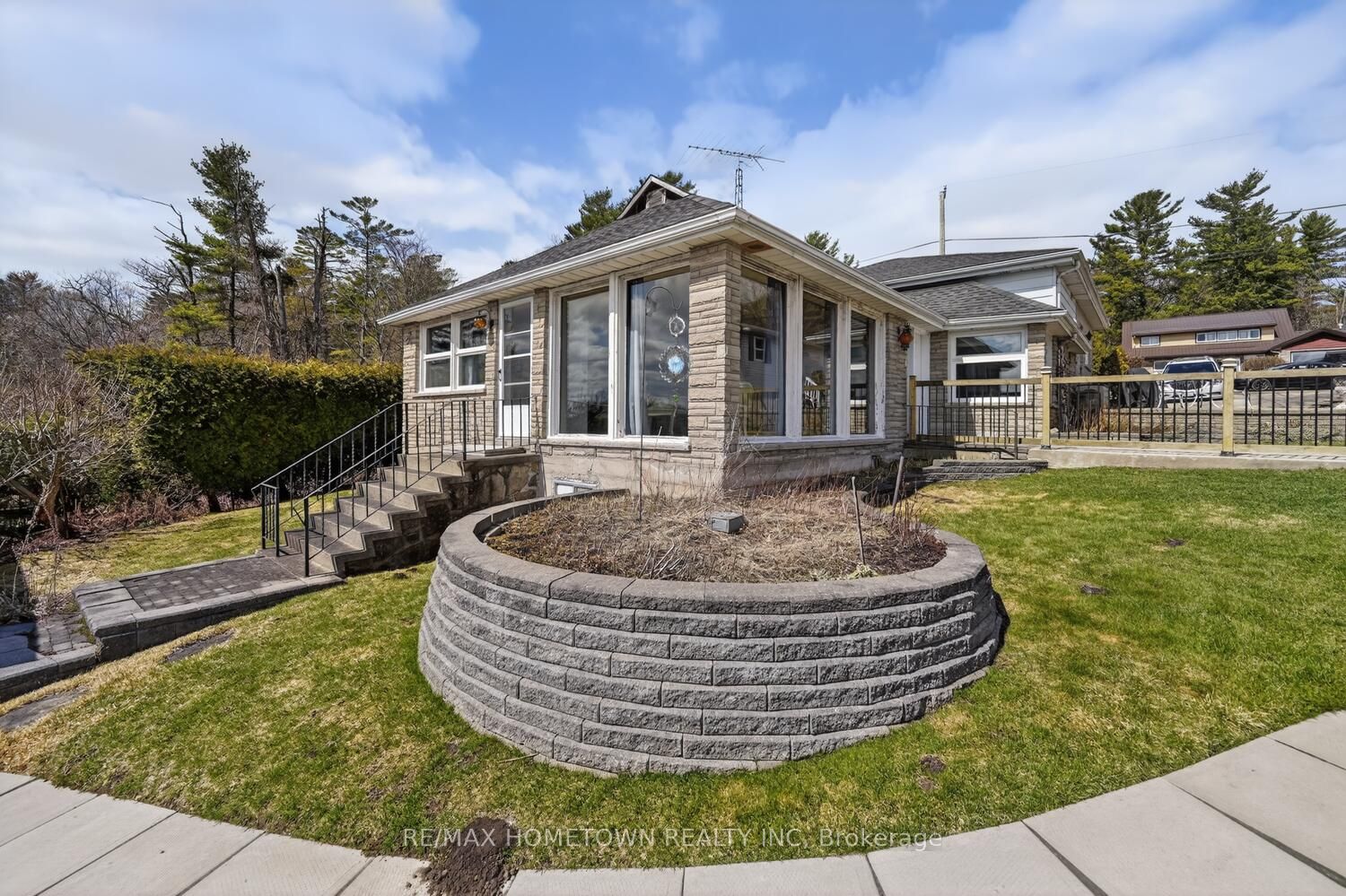 529 Jowsey Mclean Row, Elizabethtown-Kitley, ON K6V 7B9 photo 5