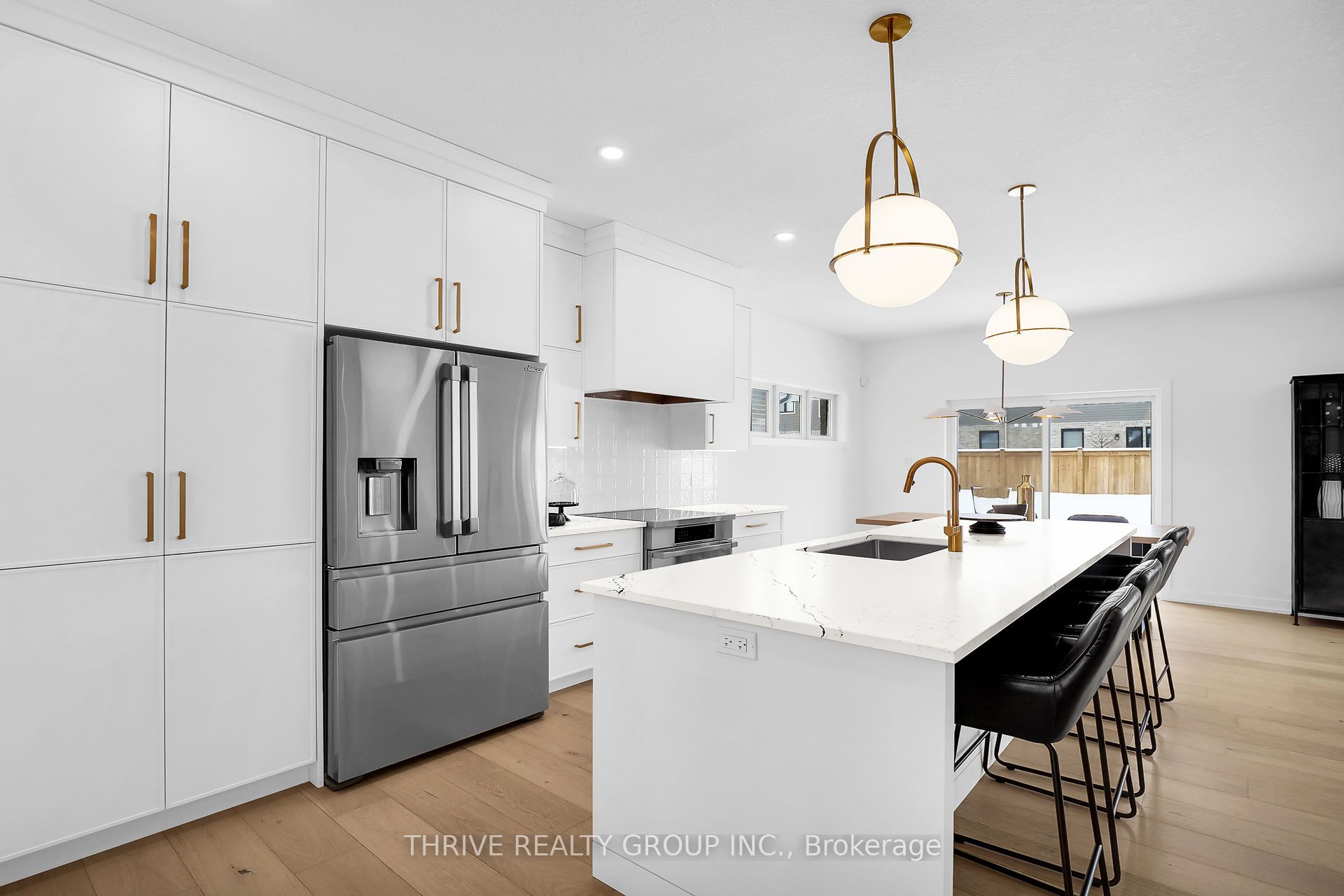 3 Basil Crescent, Middlesex Centre, ON N0M 2A0 photo 4