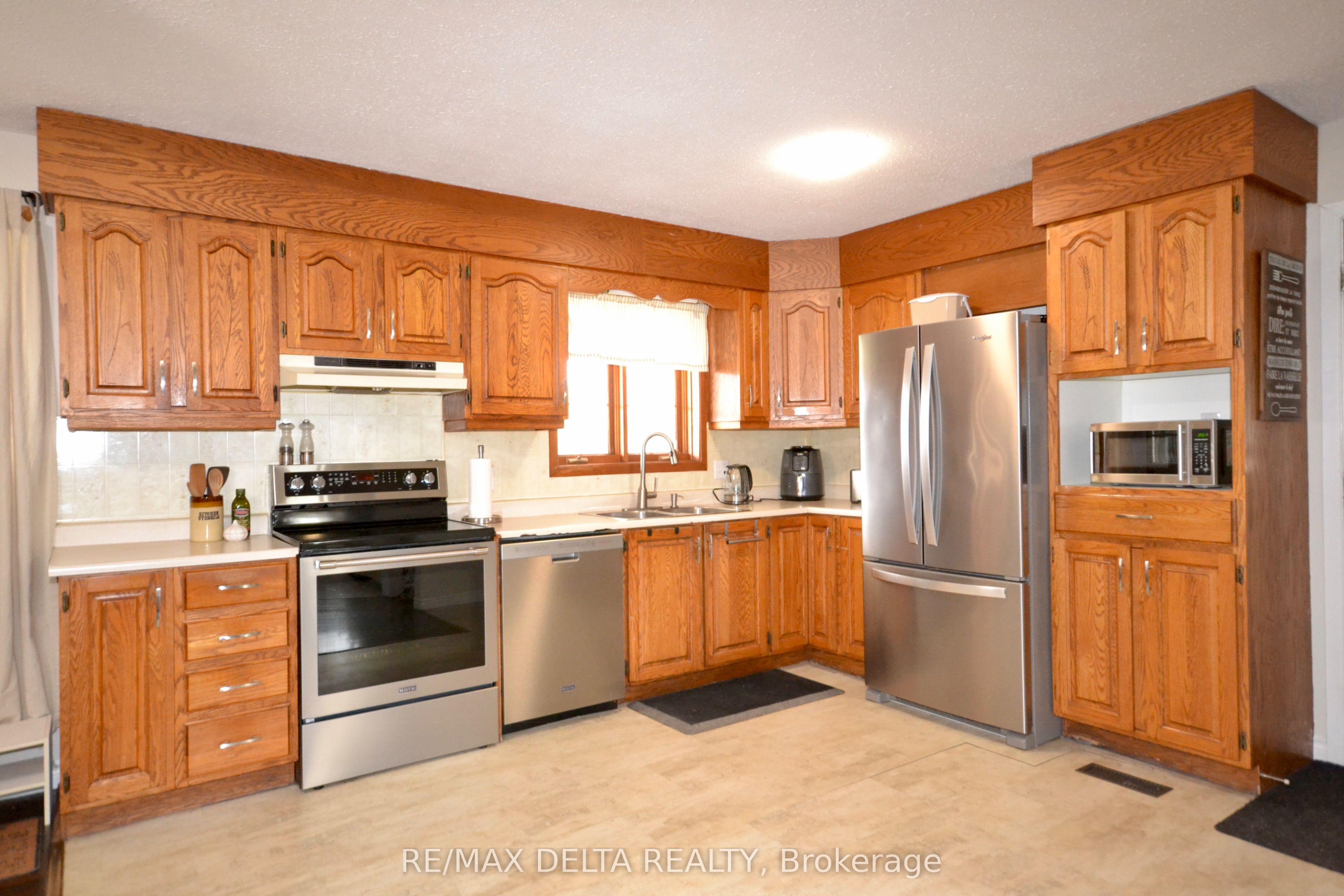 4001 Champlain Street, Clarence-Rockland, ON K0A 1E0 photo 3