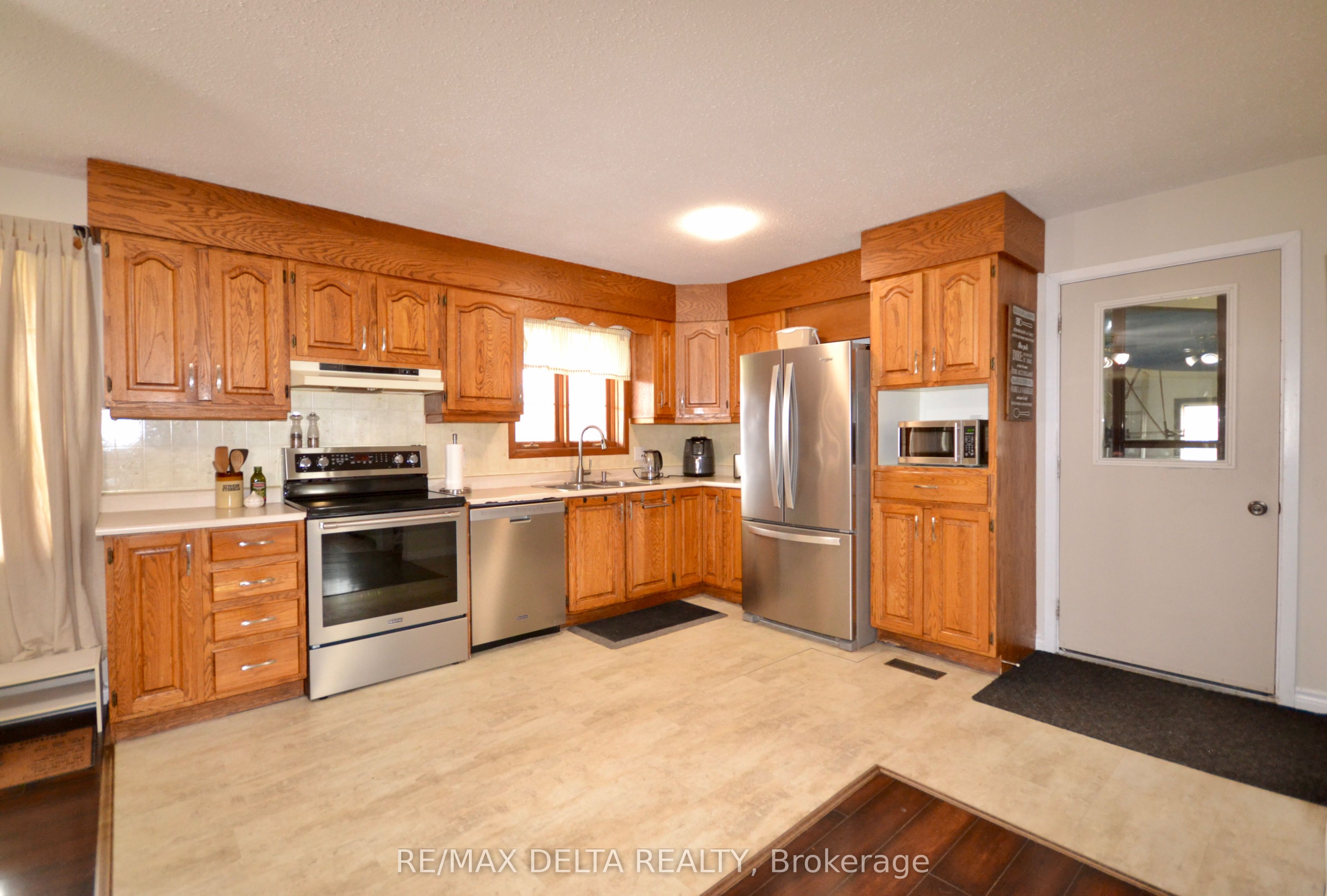 4001 Champlain Street, Clarence-Rockland, ON K0A 1E0 photo 4