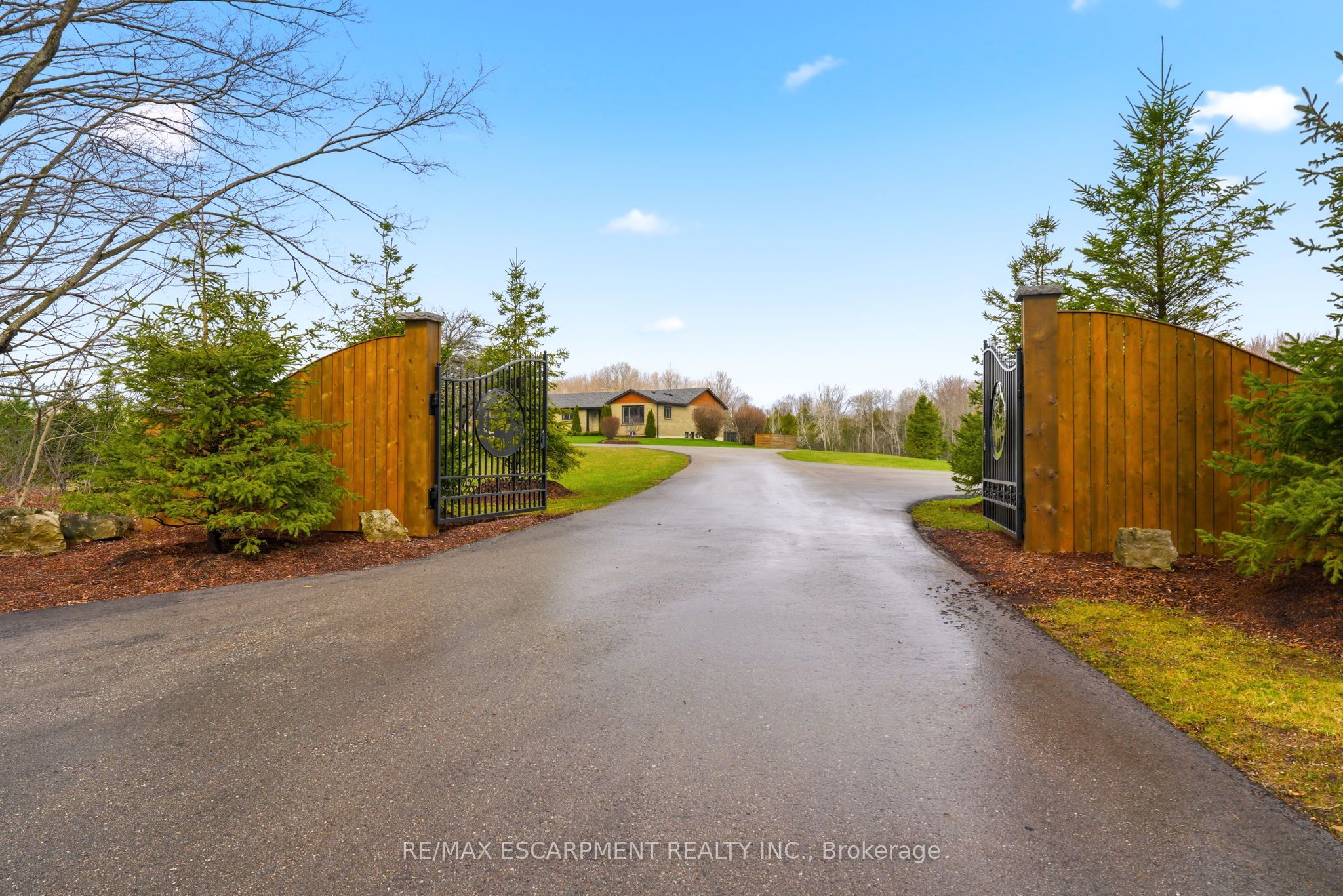 1371 10th Concession Road W, Hamilton, ON N0B 2J0 photo 5