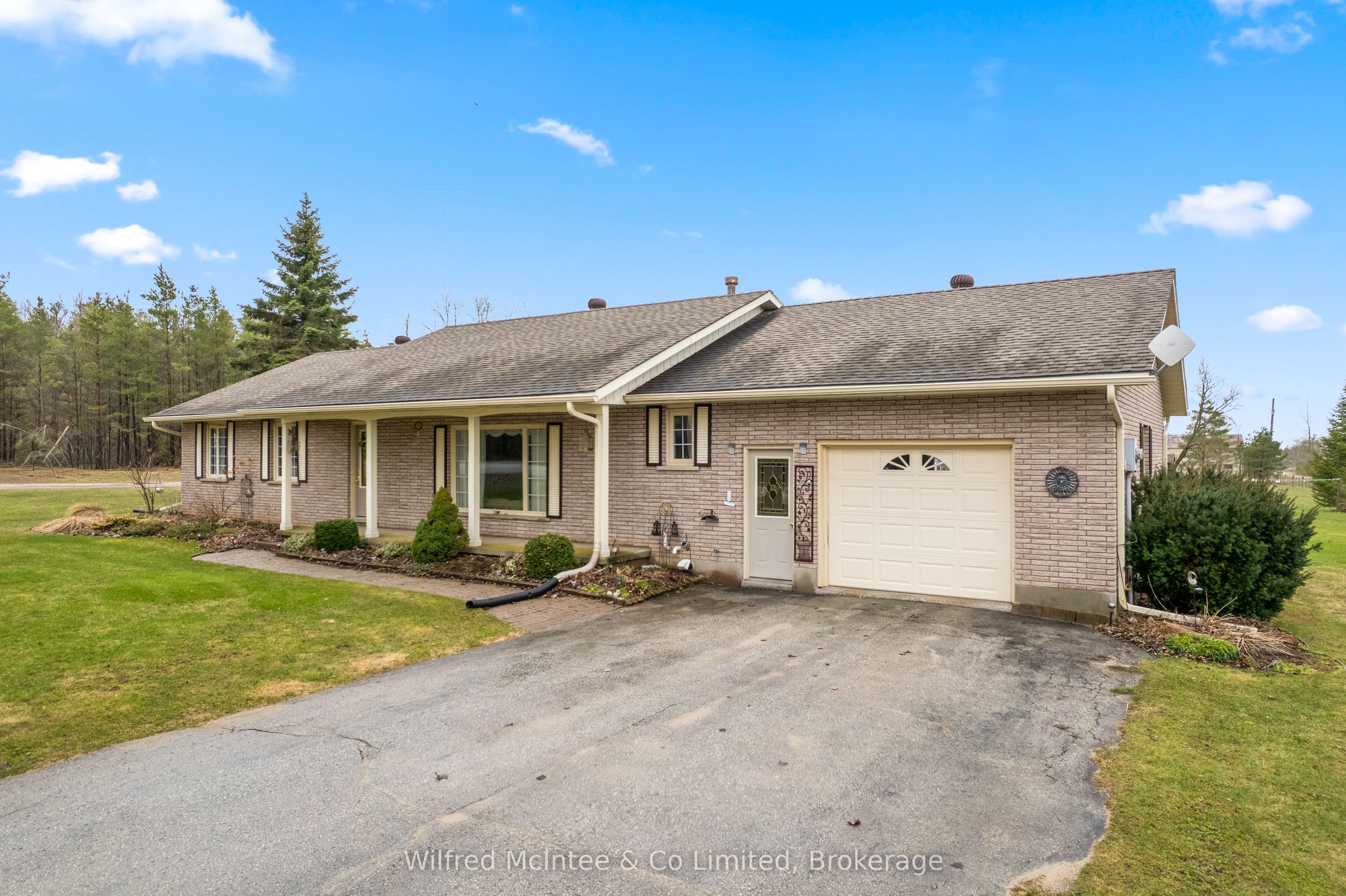 333424 Concession 1, West Grey, ON N0G 1R0 photo 2