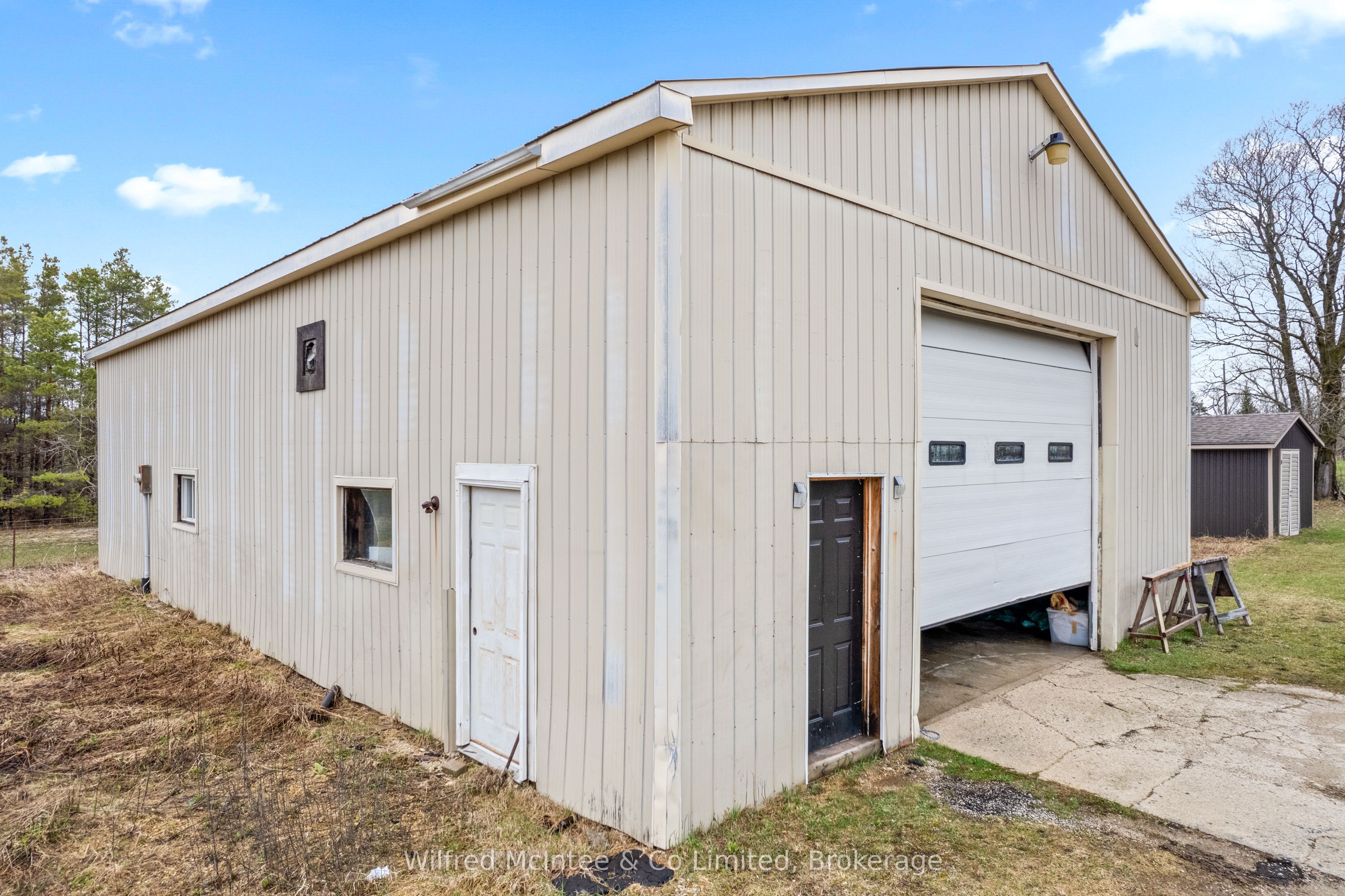 333424 Concession 1, West Grey, ON N0G 1R0 photo 4