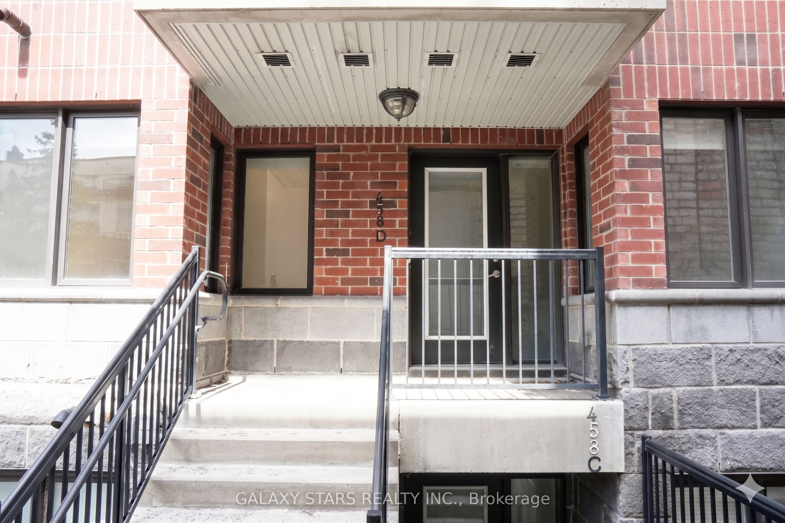 458D King Edward Avenue 209, Lower Town - Sandy Hill, ON K1N 0B3