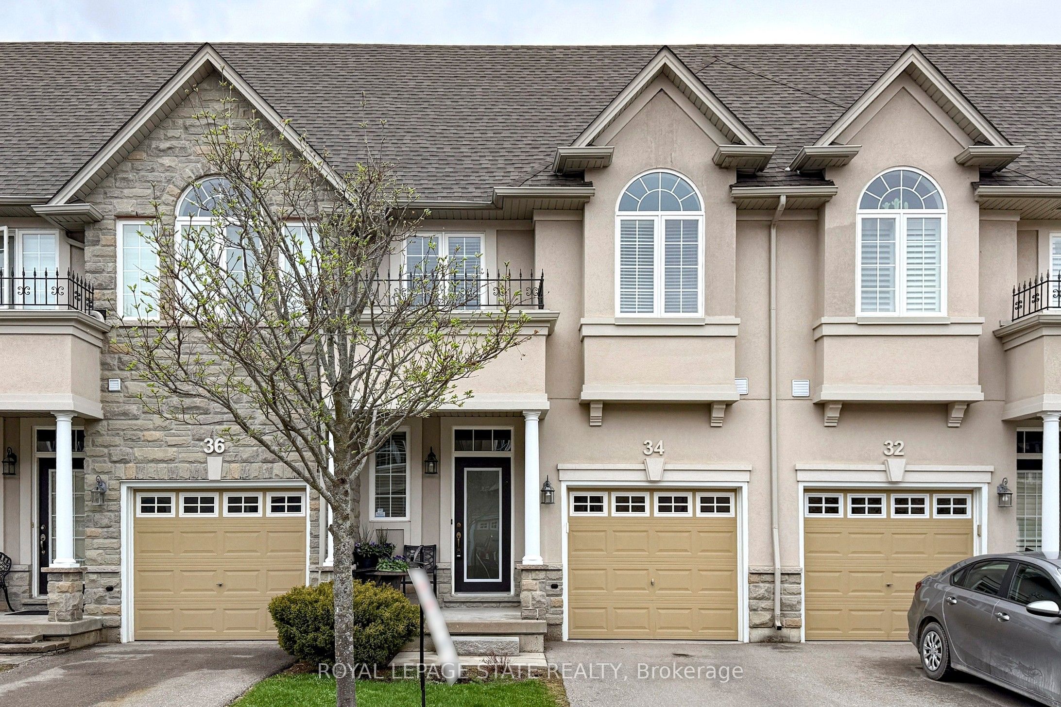 34 Forest Valley Crescent, Hamilton, ON L9H 0A7 photo 3