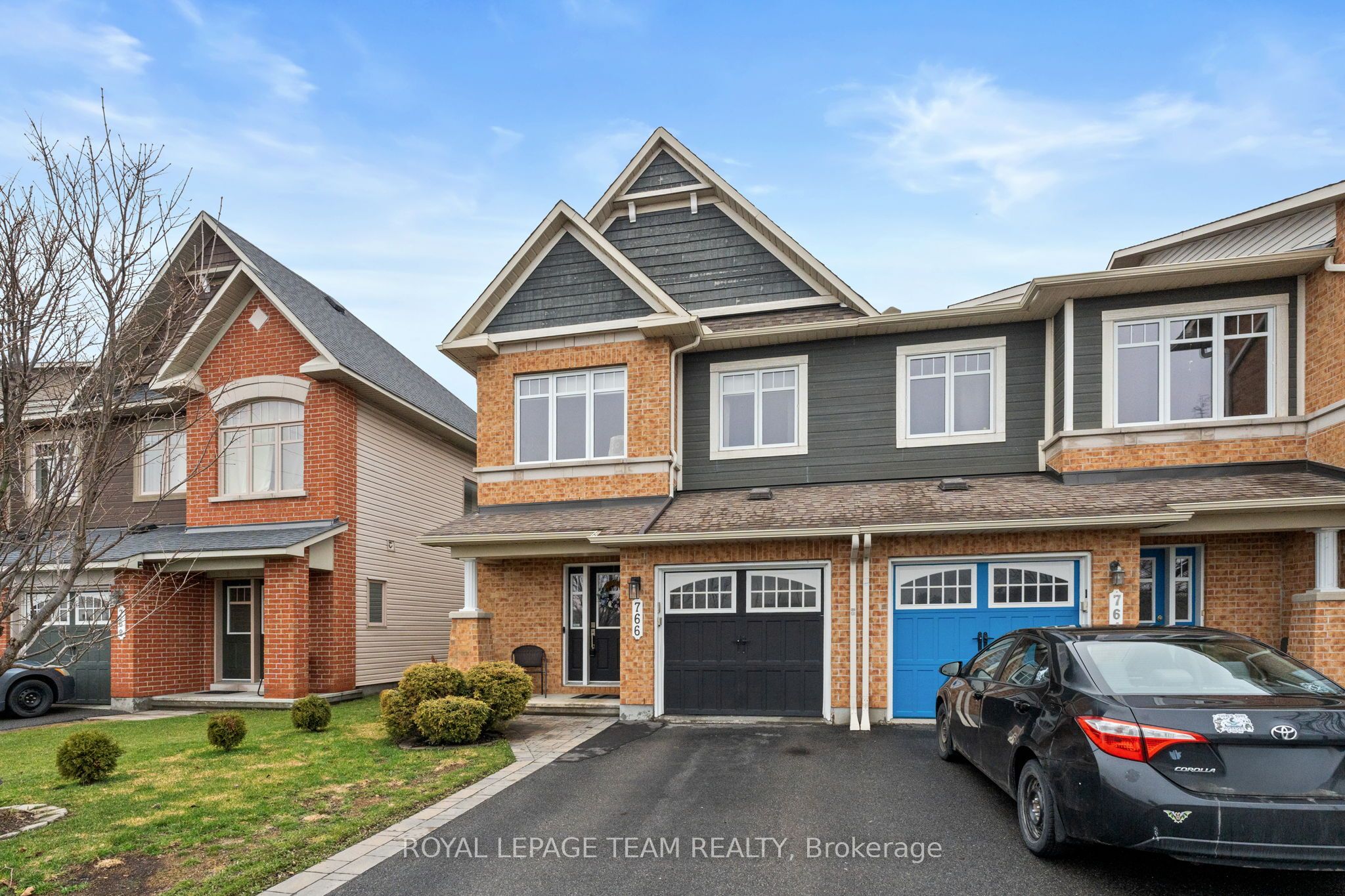 766 Paul Metivier Drive, Barrhaven, ON K2J 3G4 photo 2